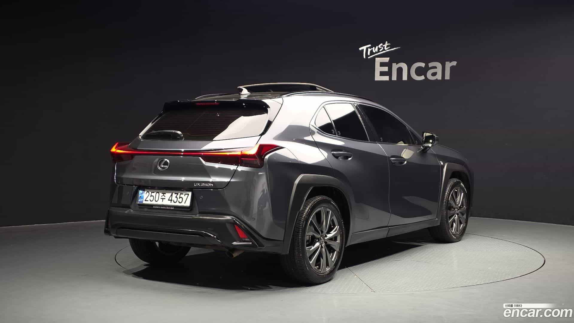UX Lexus 2023.11-OUTER-002