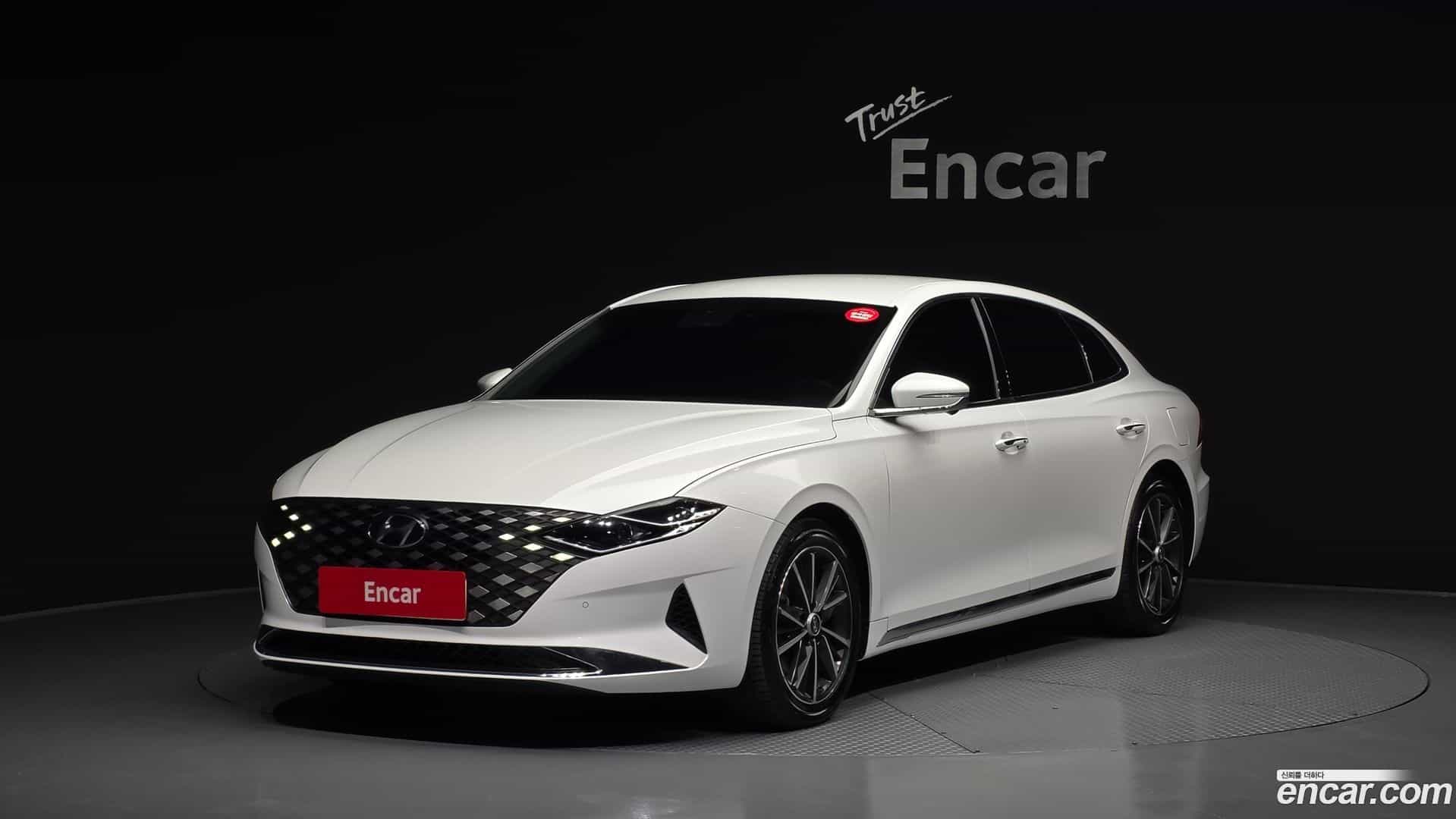 Grandeur Hyundai 2021.6-OUTER-001