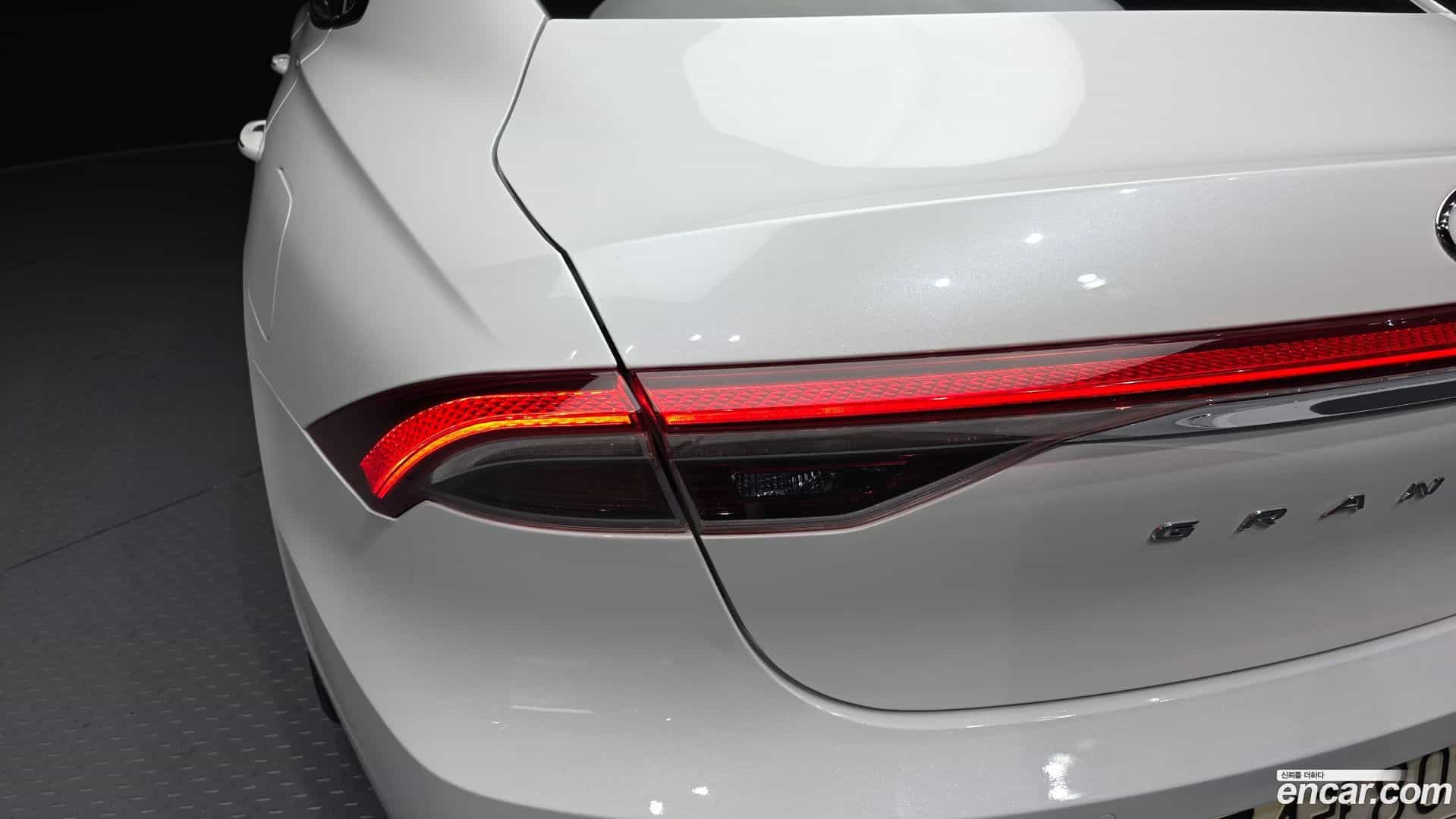 Grandeur Hyundai 2021.6-OUTER-033