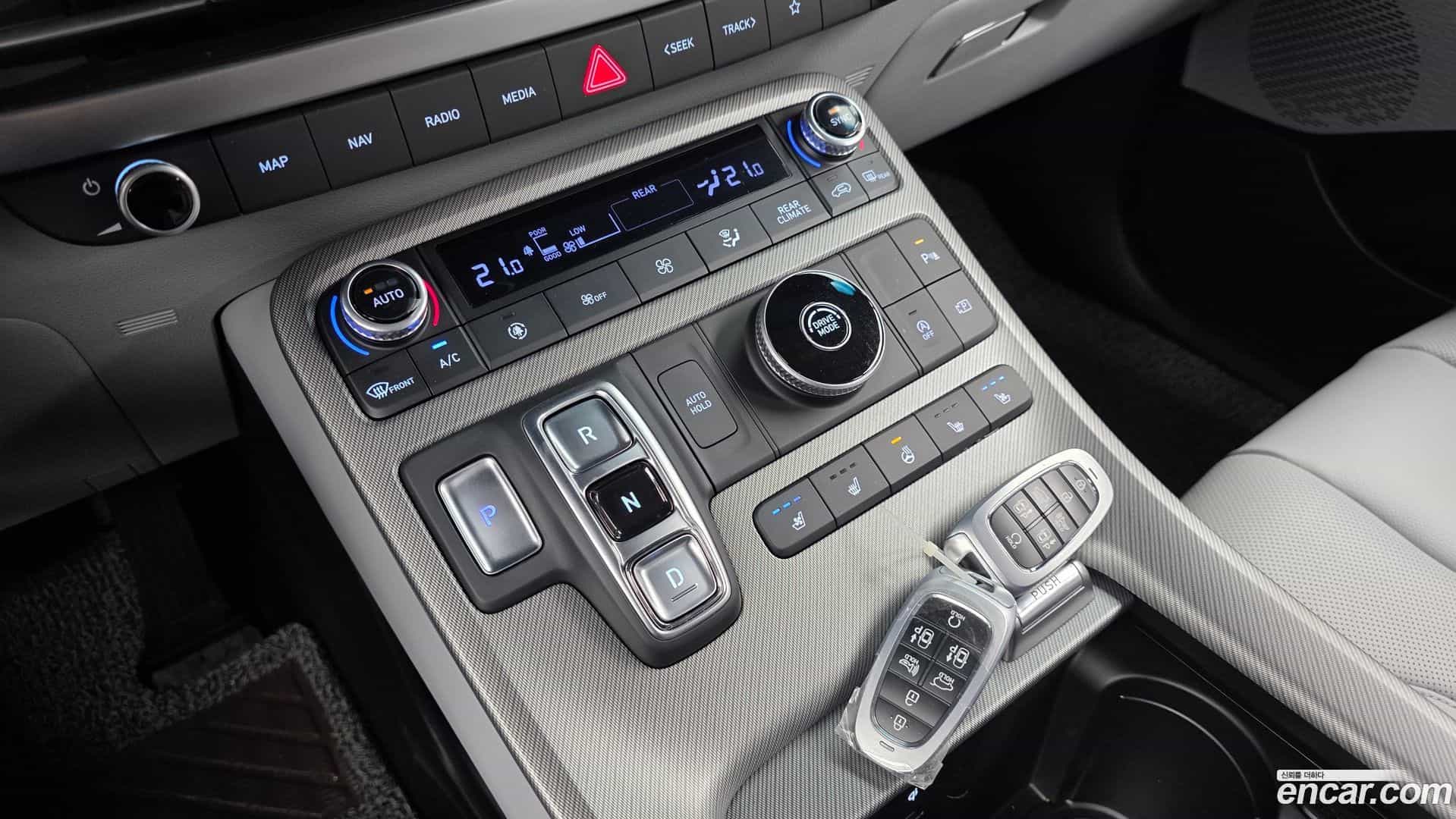 Palisade Hyundai 2024.9-INNER-009