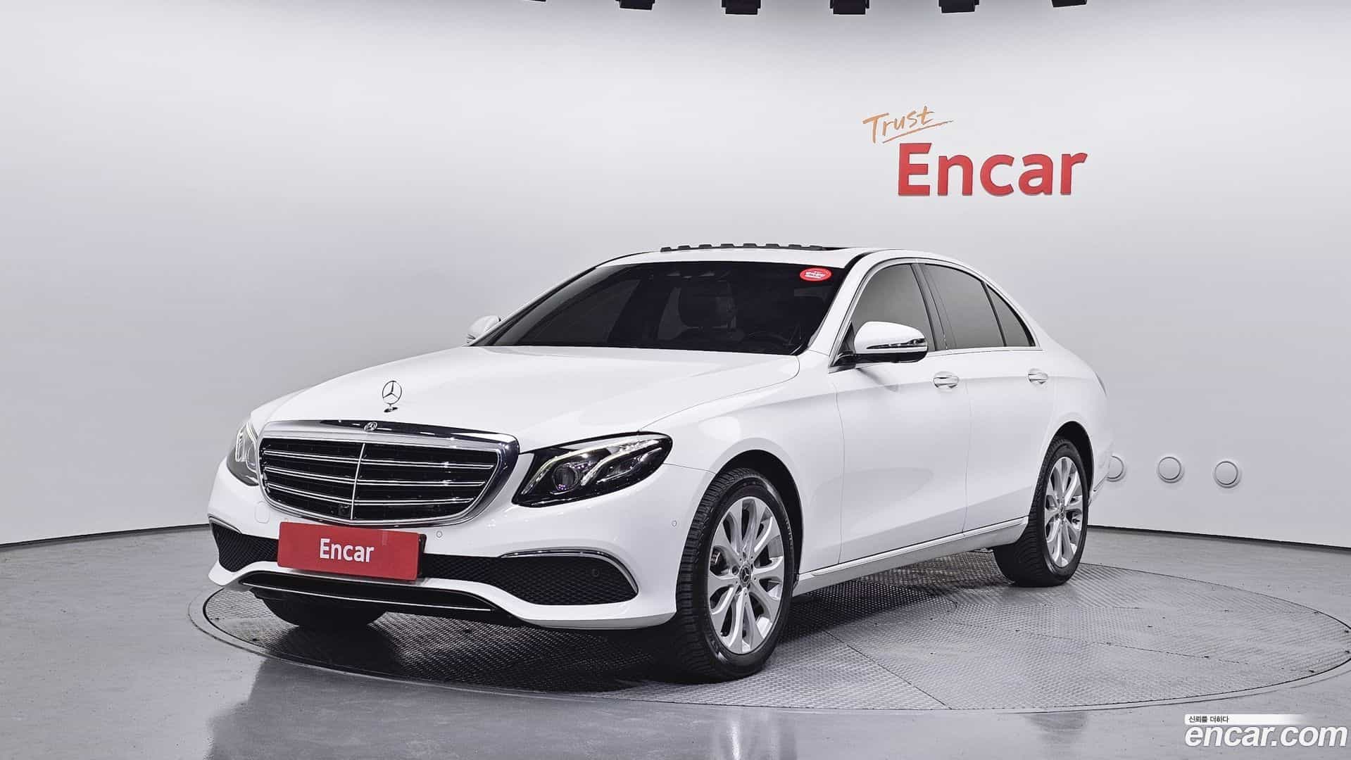 E-Class Mercedes-Benz 2018.3-OUTER-001