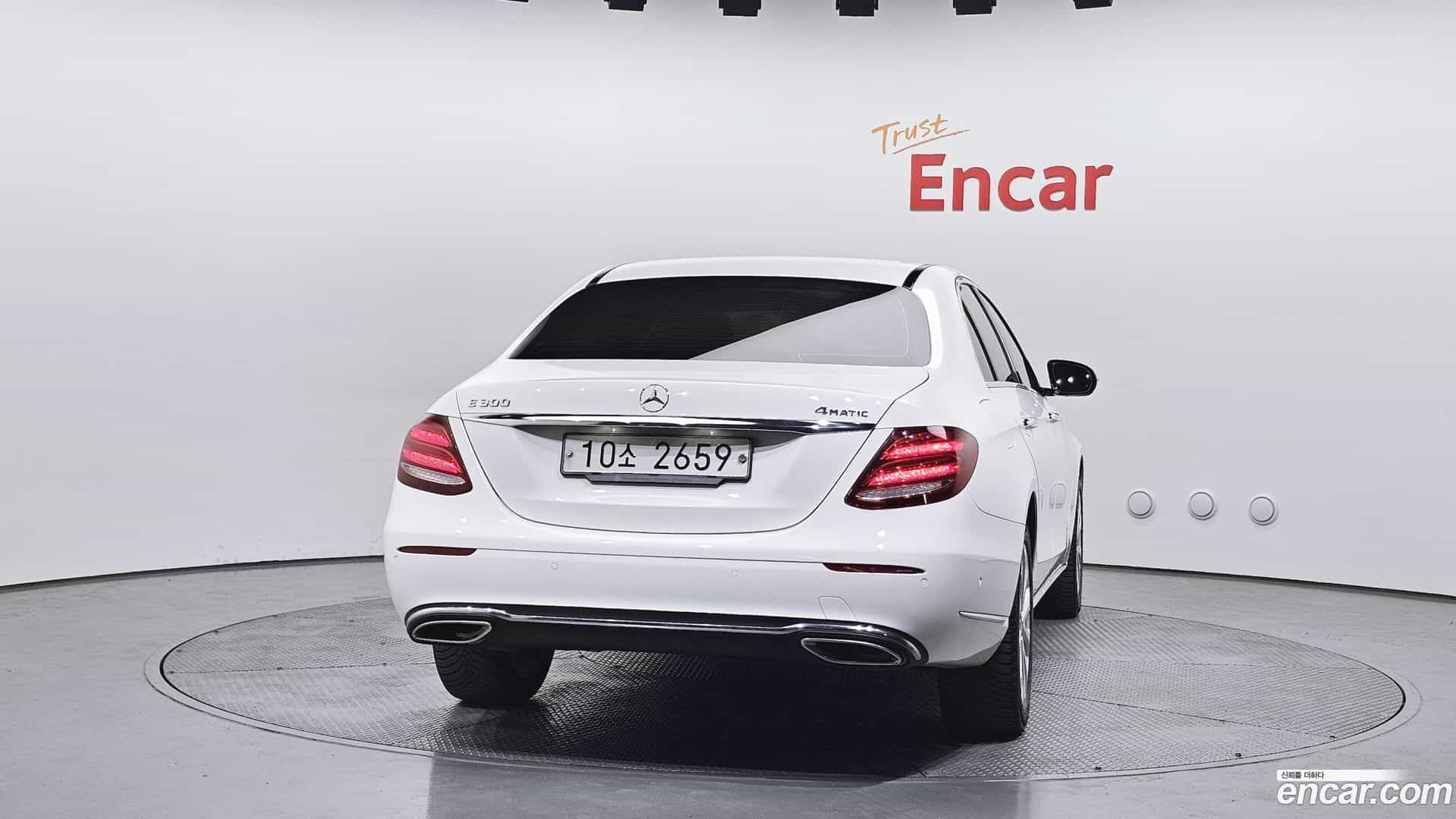 E-Class Mercedes-Benz 2018.3-OUTER-004