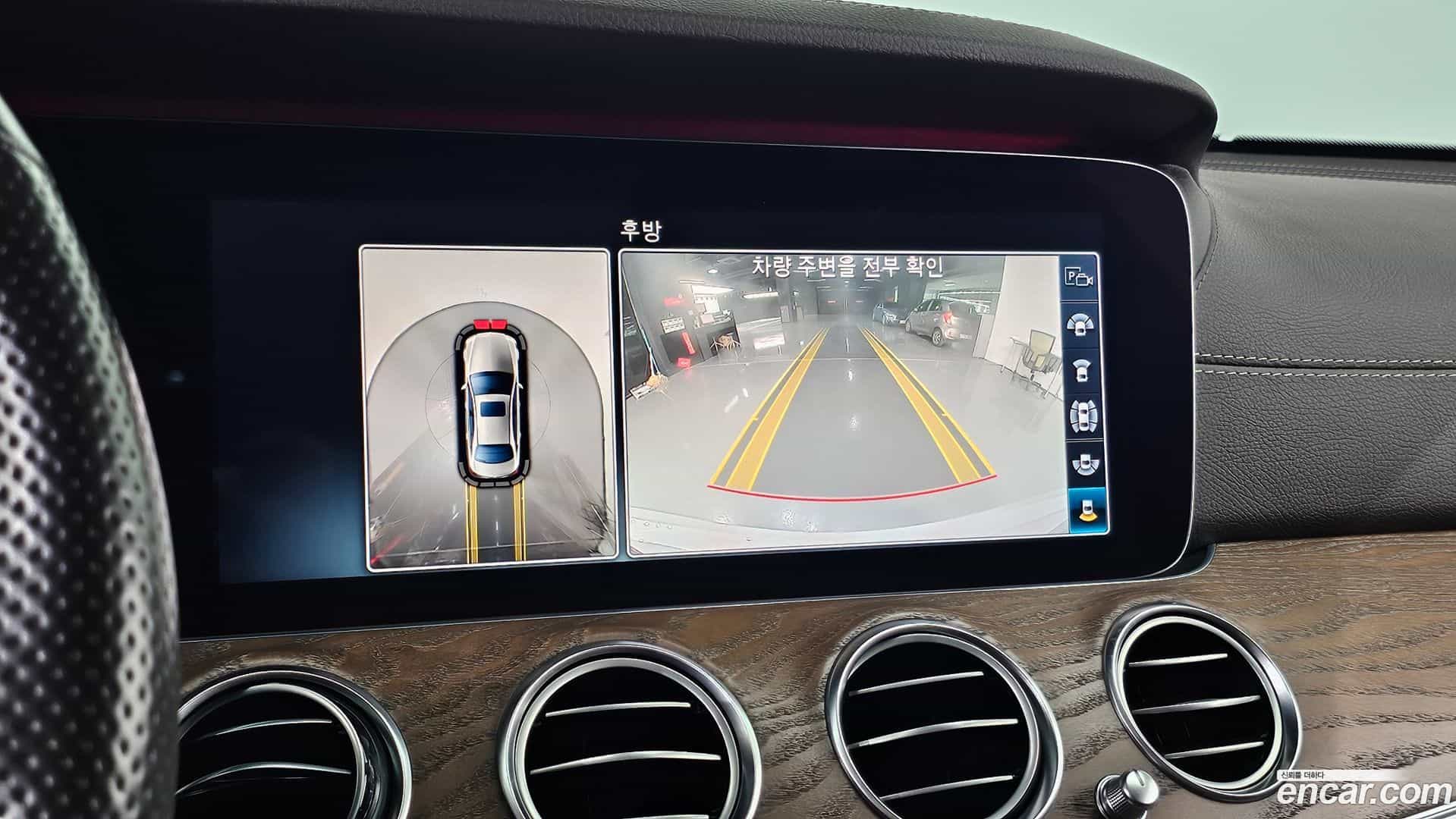E-Class Mercedes-Benz 2018.3-OPTION-018