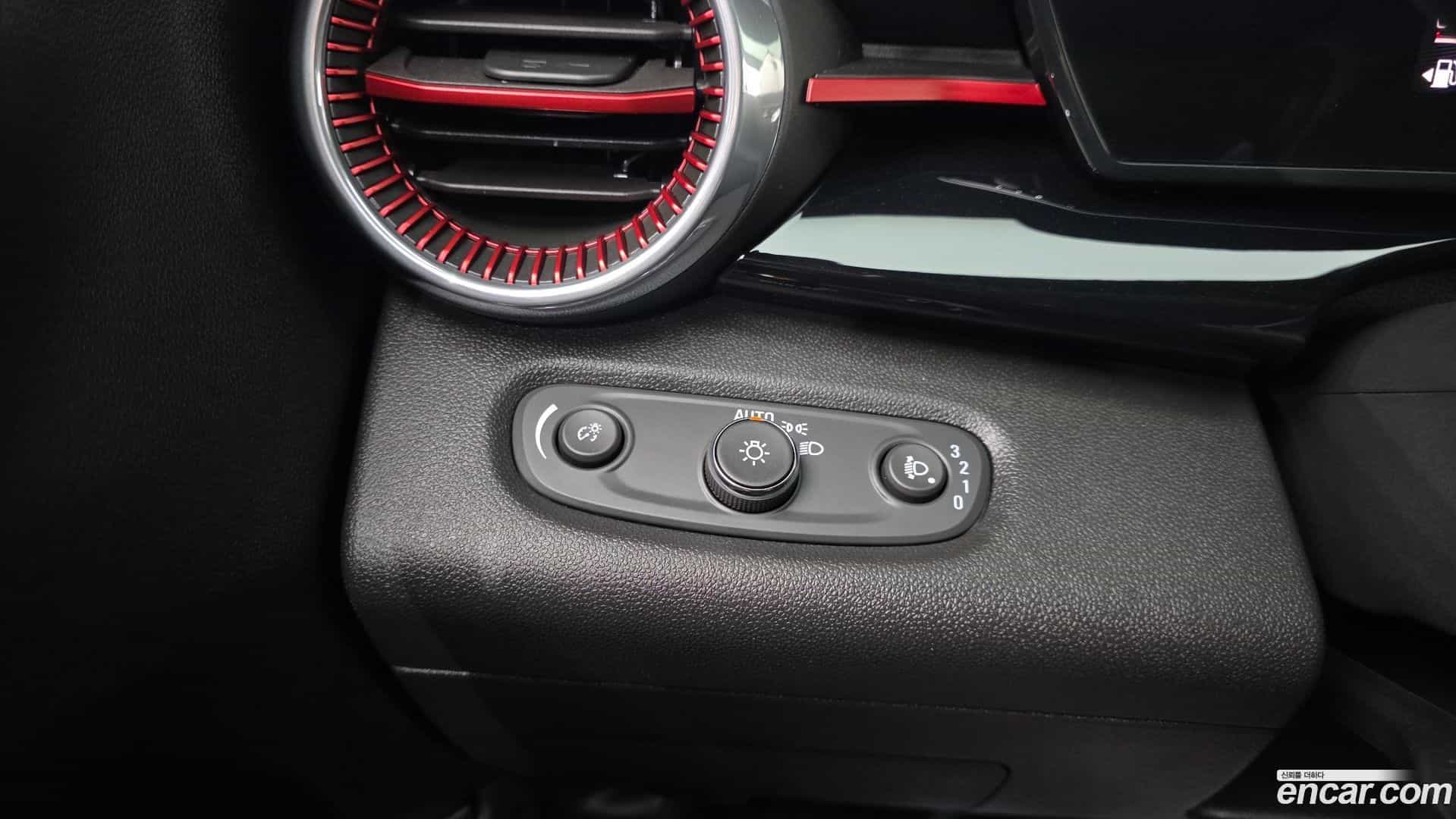 Trax Chevrolet 2023.10-OPTION-017