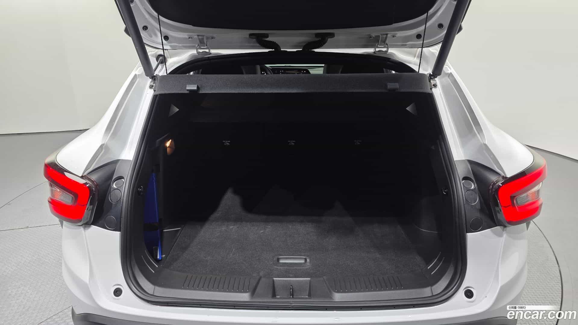 Trax Chevrolet 2023.10-OPTION-040