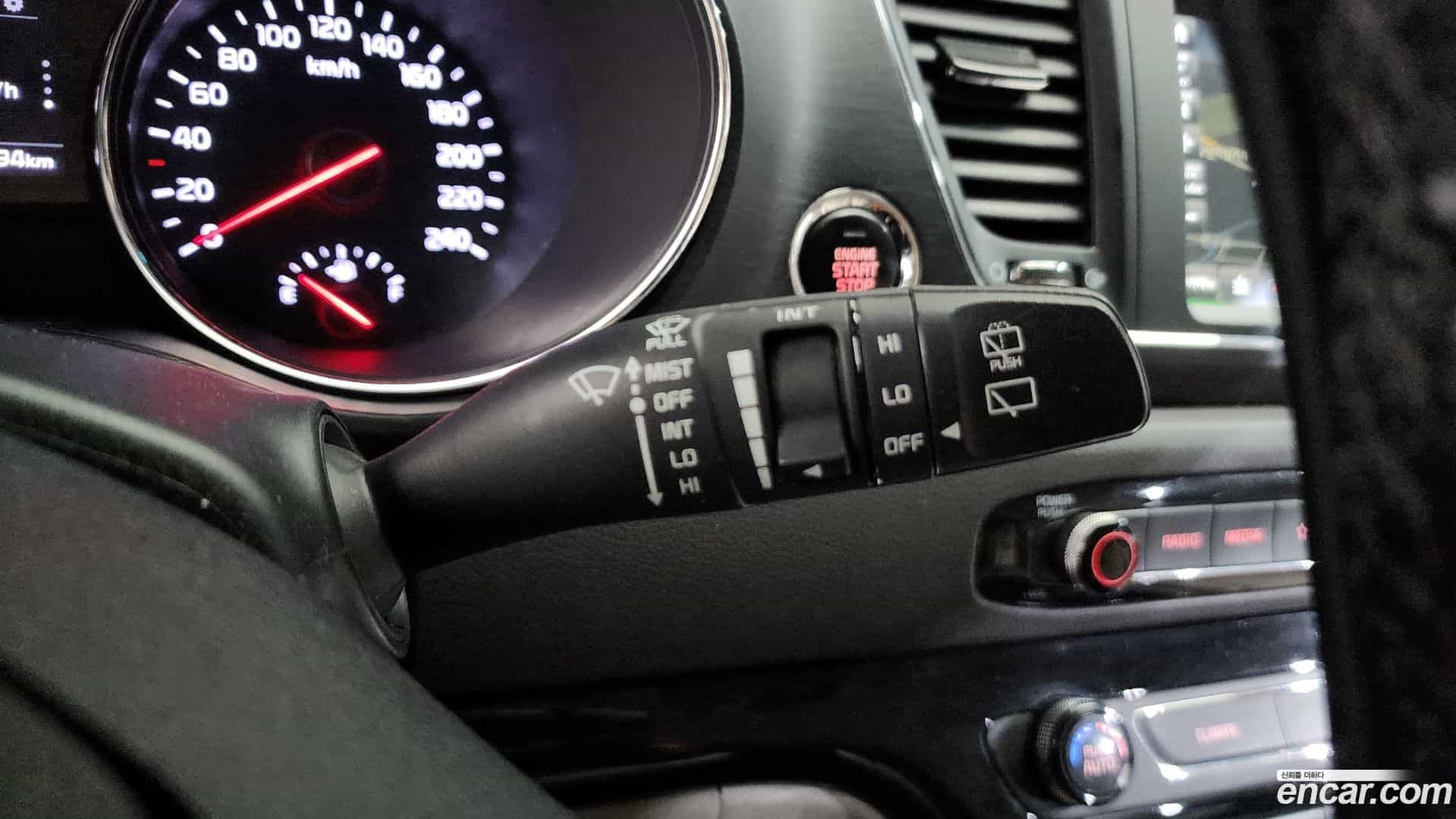 Canival Kia 2017.5-OPTION-048