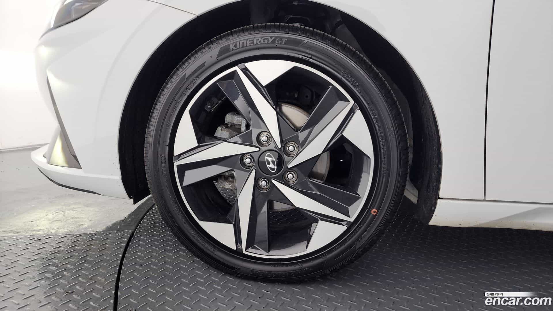 AVANTE Hyundai 2020.8-OUTER-005