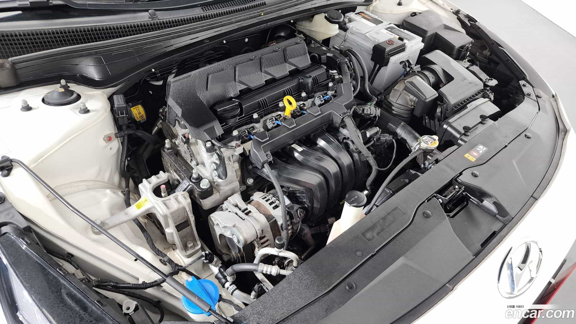 AVANTE Hyundai 2020.8-OUTER-006