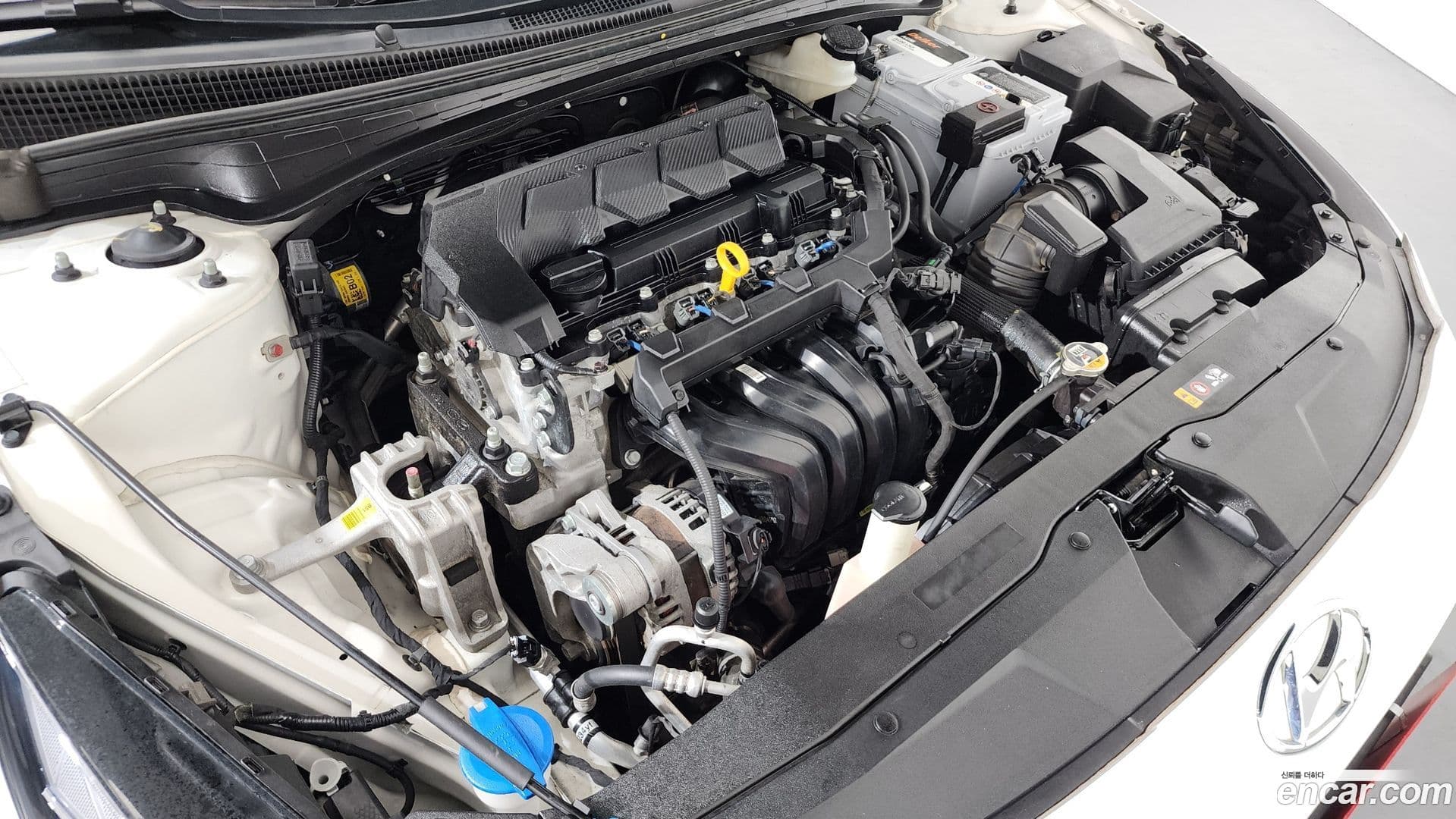 Main__Slider__Photo:AVANTE Hyundai 2020.8-5