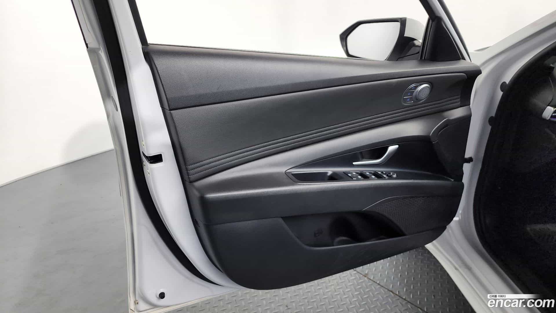 AVANTE Hyundai 2020.8-INNER-034