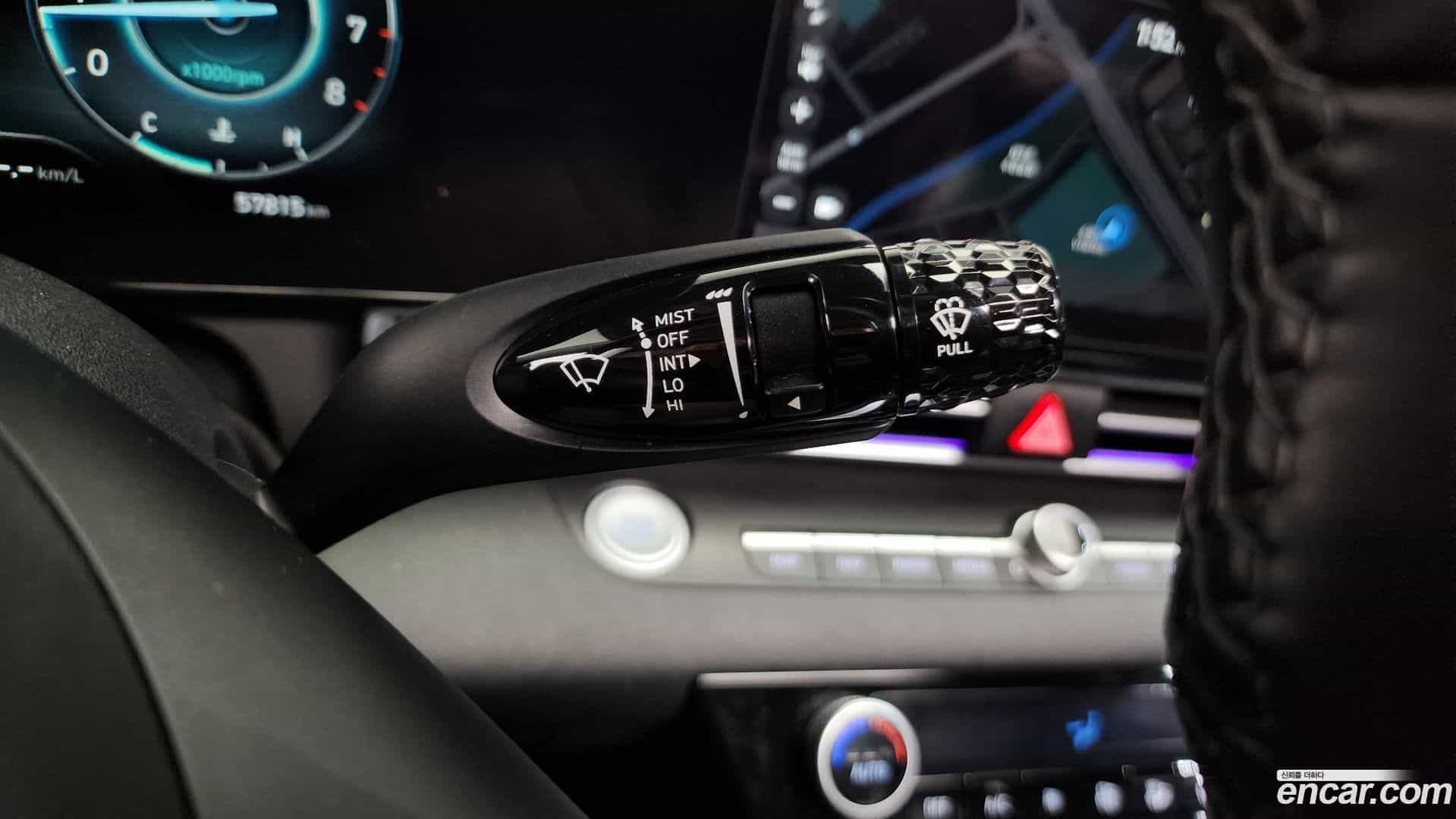 AVANTE Hyundai 2020.8-OPTION-040