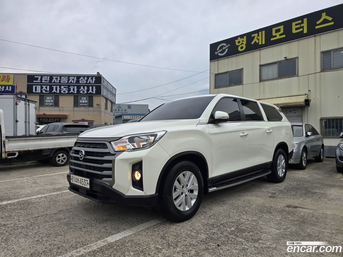 Main__Slider__Photo:Rexton KG Mobility 2021.11-0