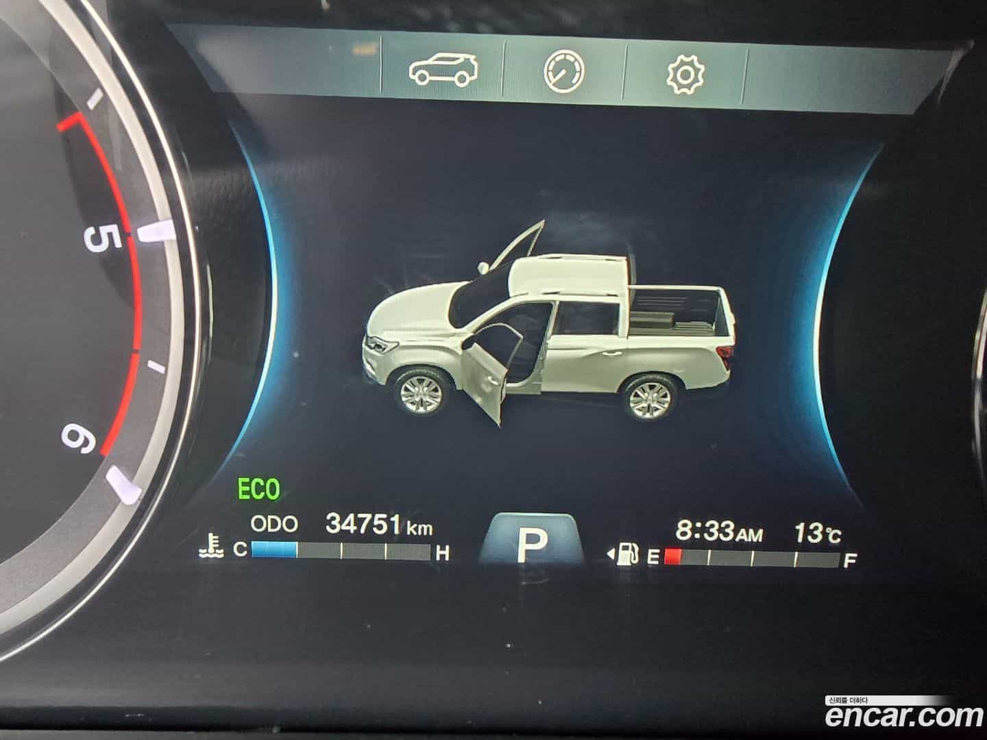 Rexton KG Mobility 2021.11-INNER-008