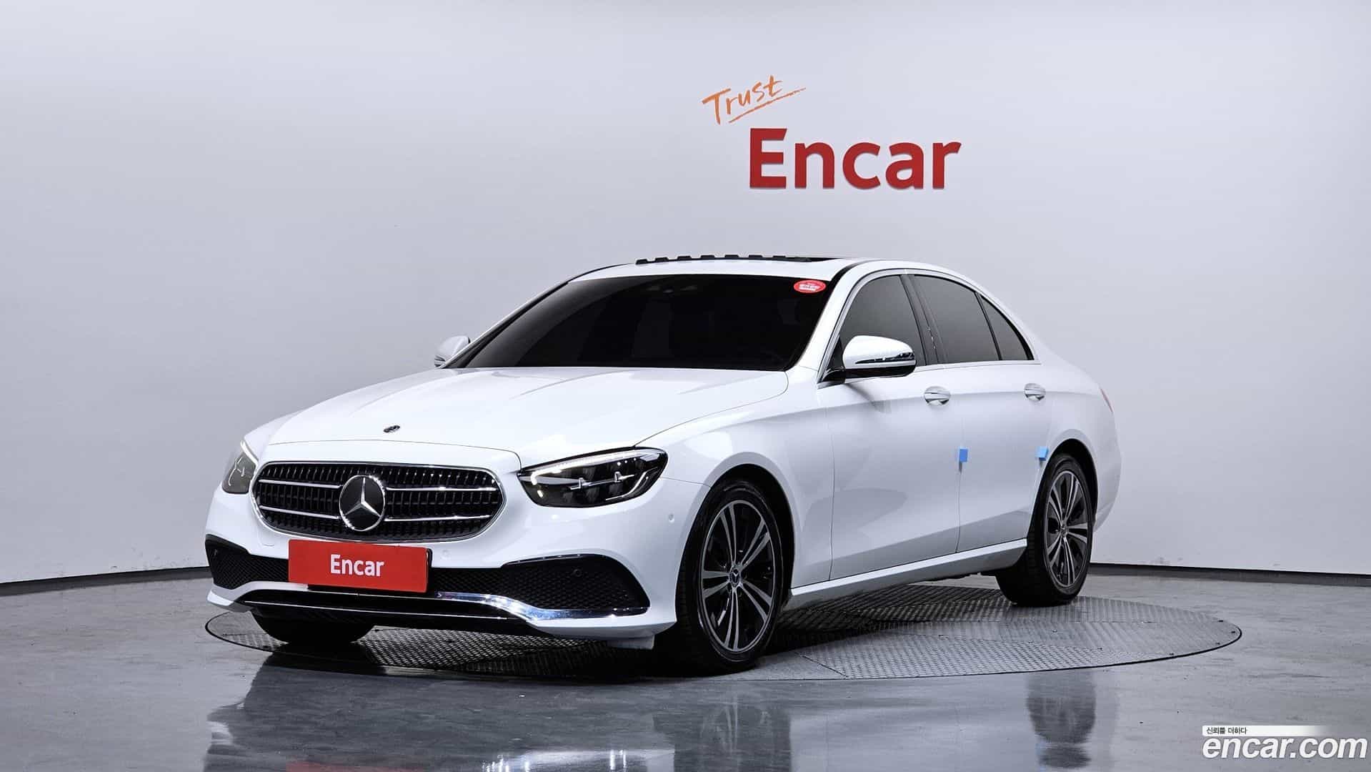 E-Class Mercedes-Benz 2020.10-OUTER-001