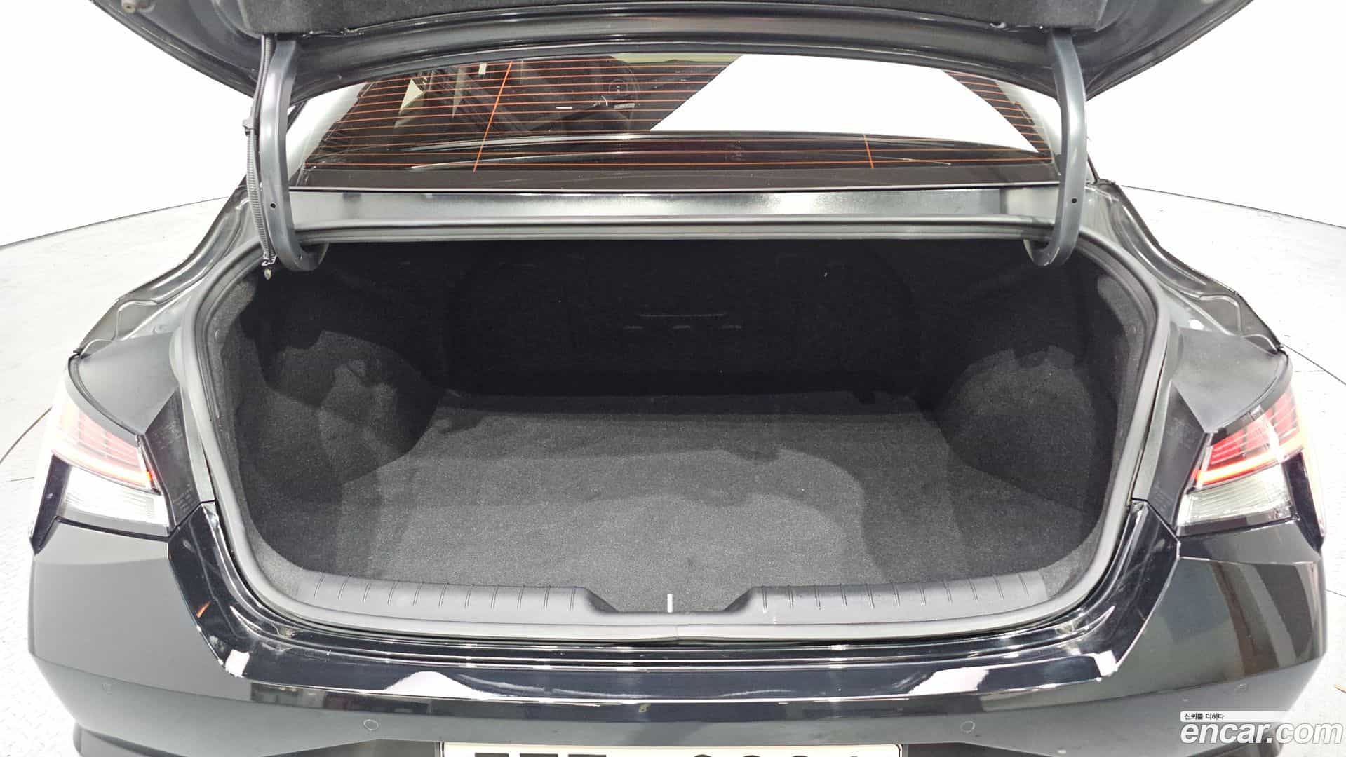 AVANTE Hyundai 2022.3-OPTION-024