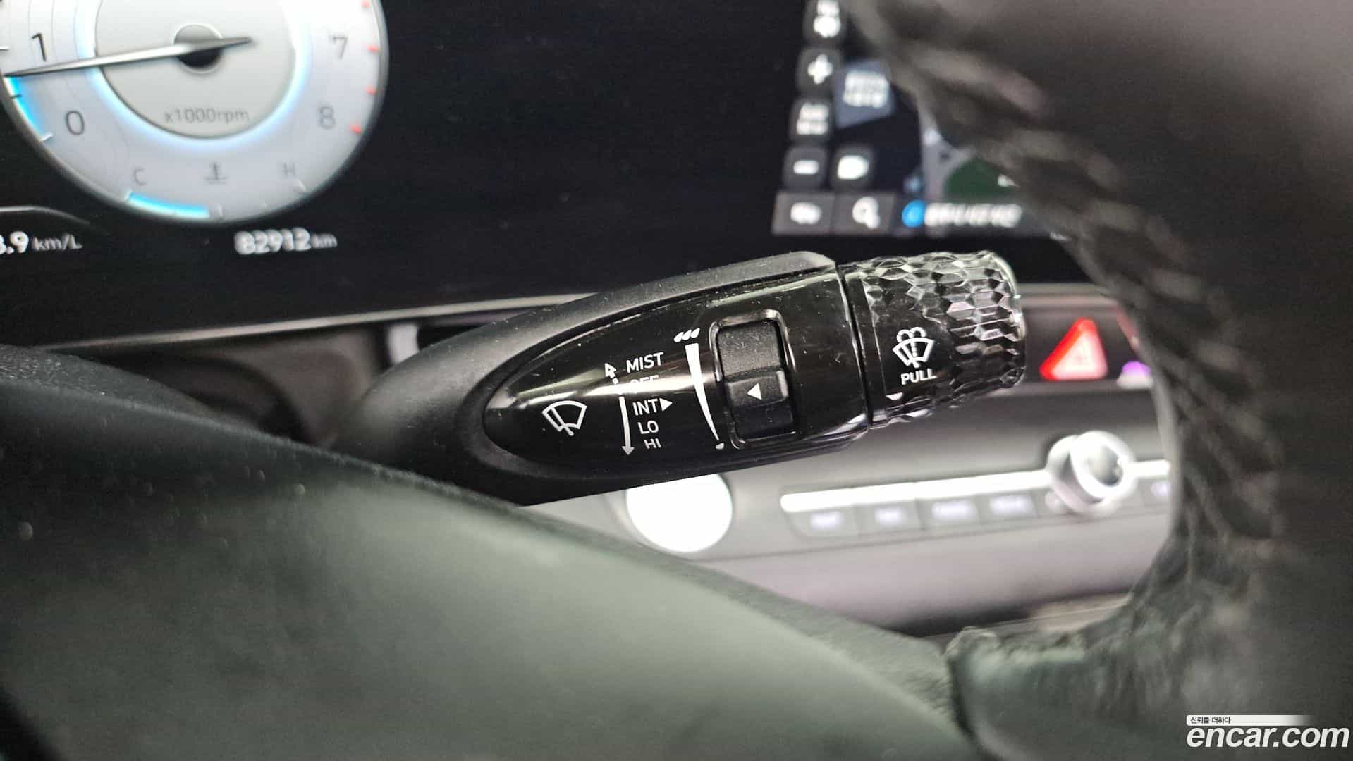 AVANTE Hyundai 2022.3-OPTION-040