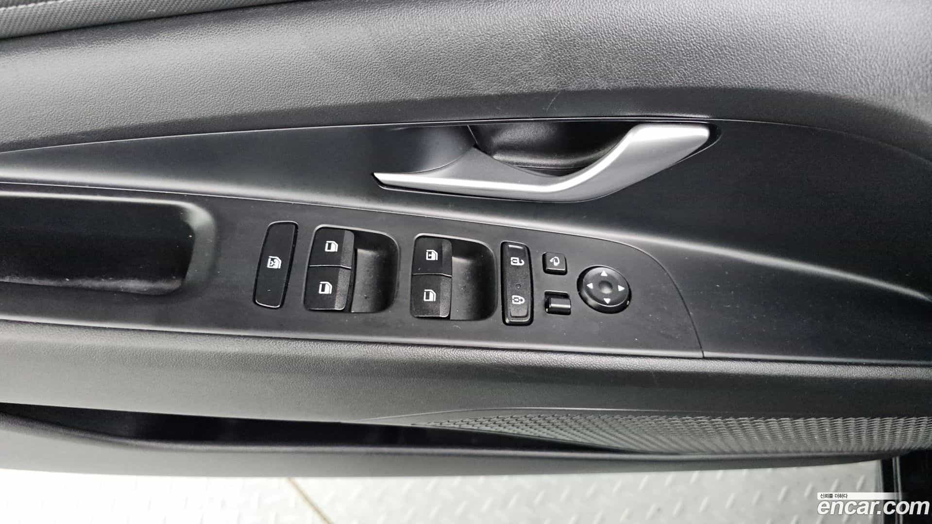 AVANTE Hyundai 2022.3-OPTION-041