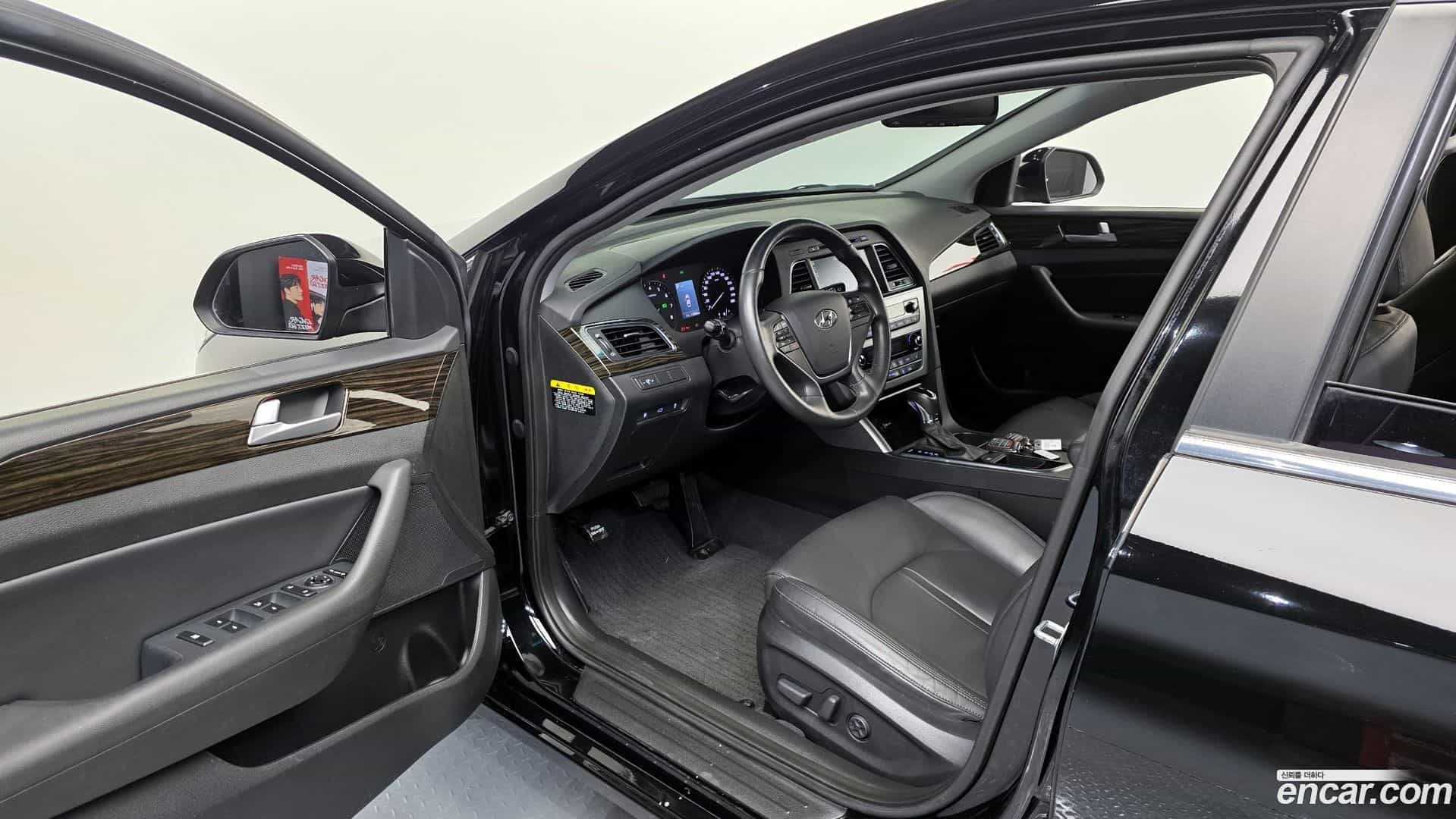 Sonata Hyundai 2016.4-INNER-010