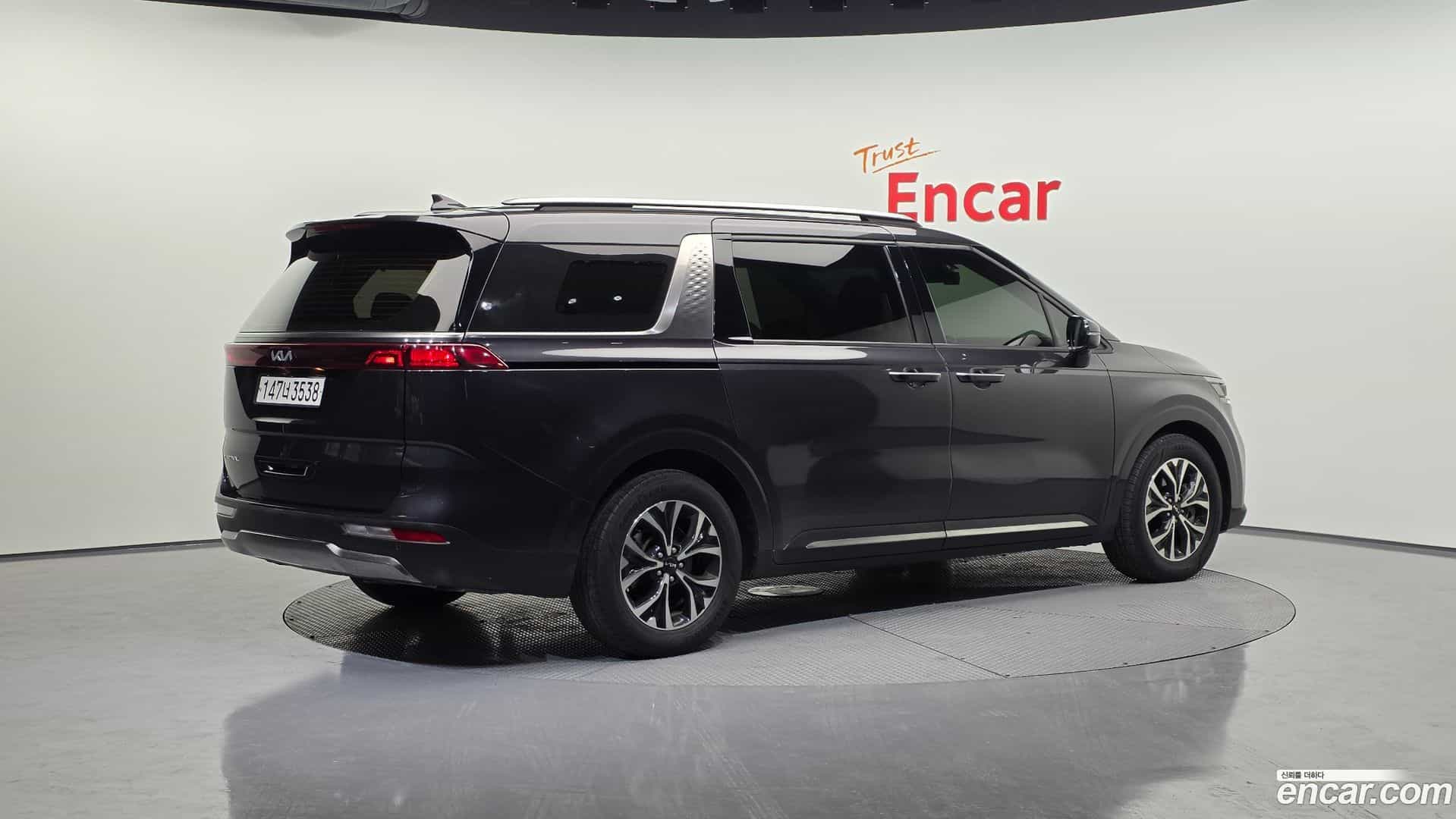 Canival Kia 2022.0-OUTER-002