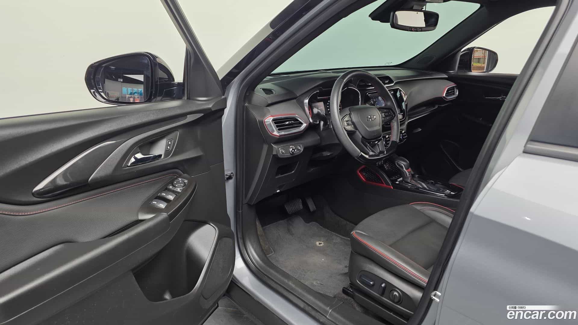 Trailblazer Chevrolet 2023.0-INNER-010