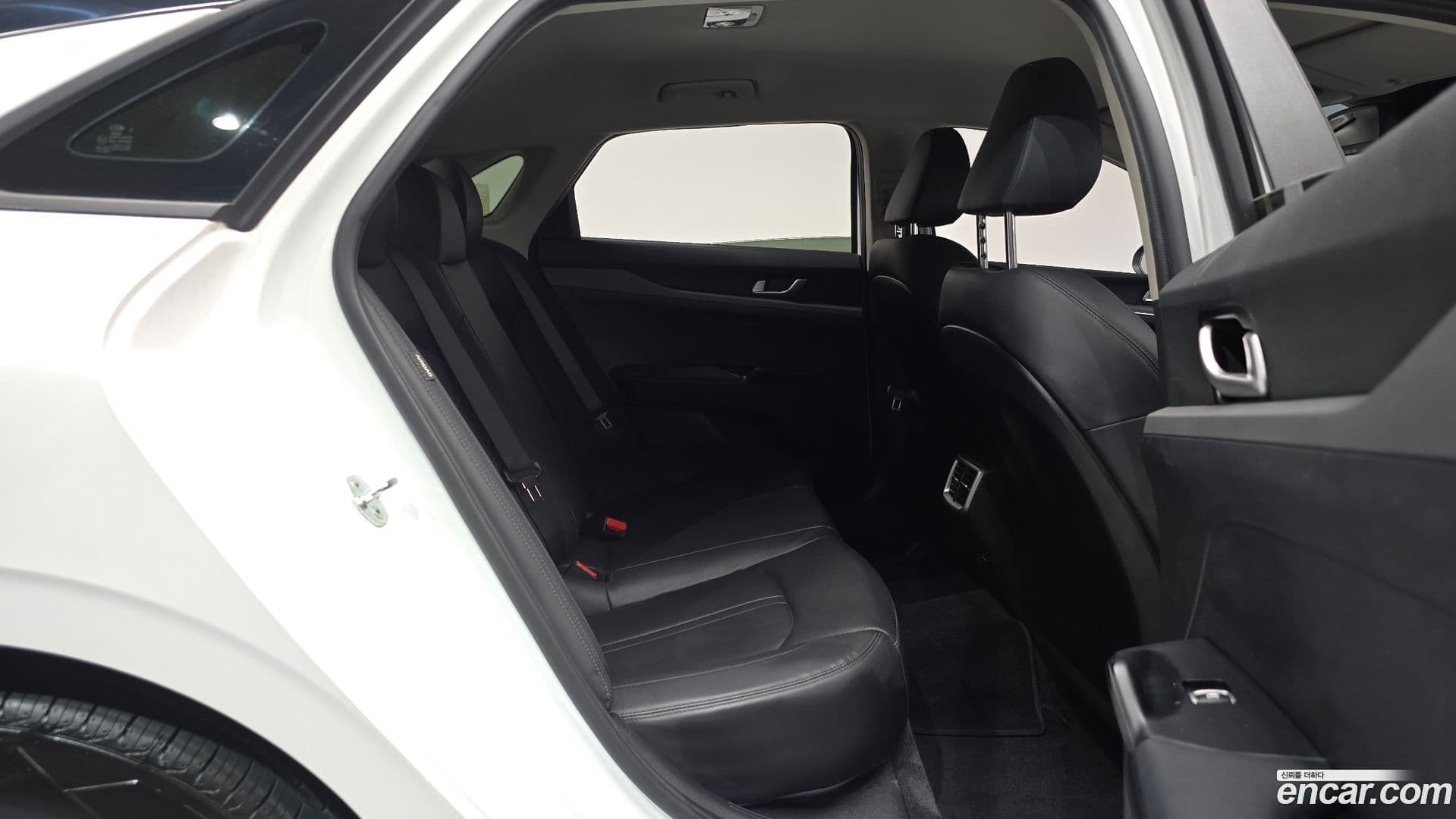 Main__Slider__Photo:K5 Kia 2020.2-11