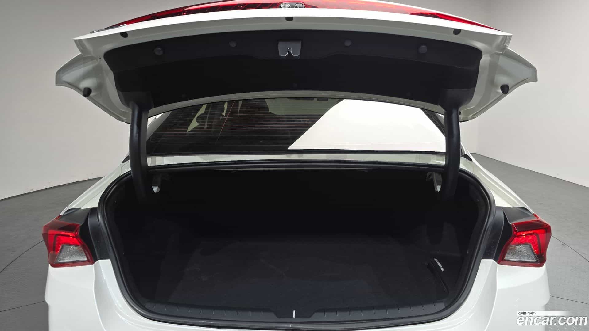 K5 Kia 2020.2-OPTION-024