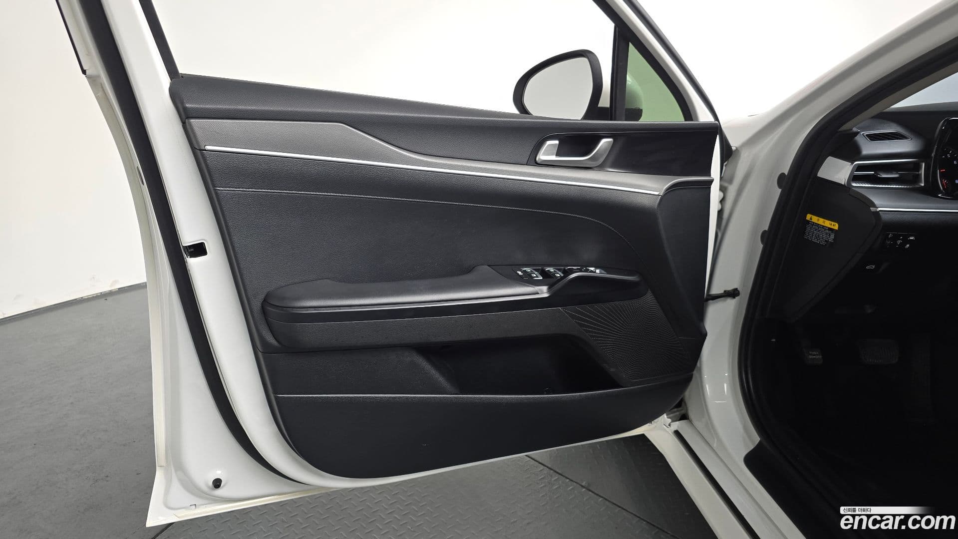 Main__Slider__Photo:K5 Kia 2020.2-23