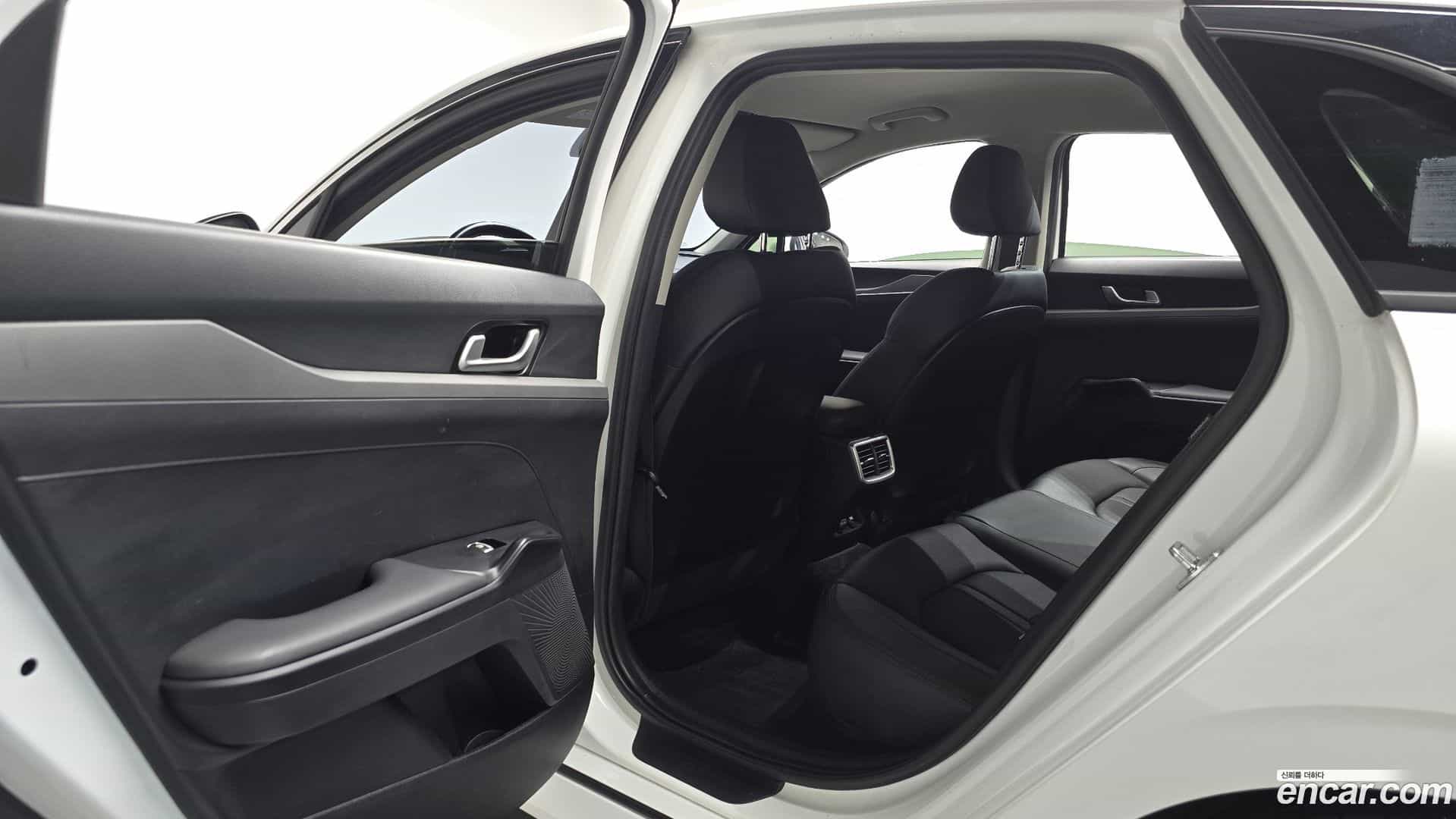 K5 Kia 2020.2-INNER-036