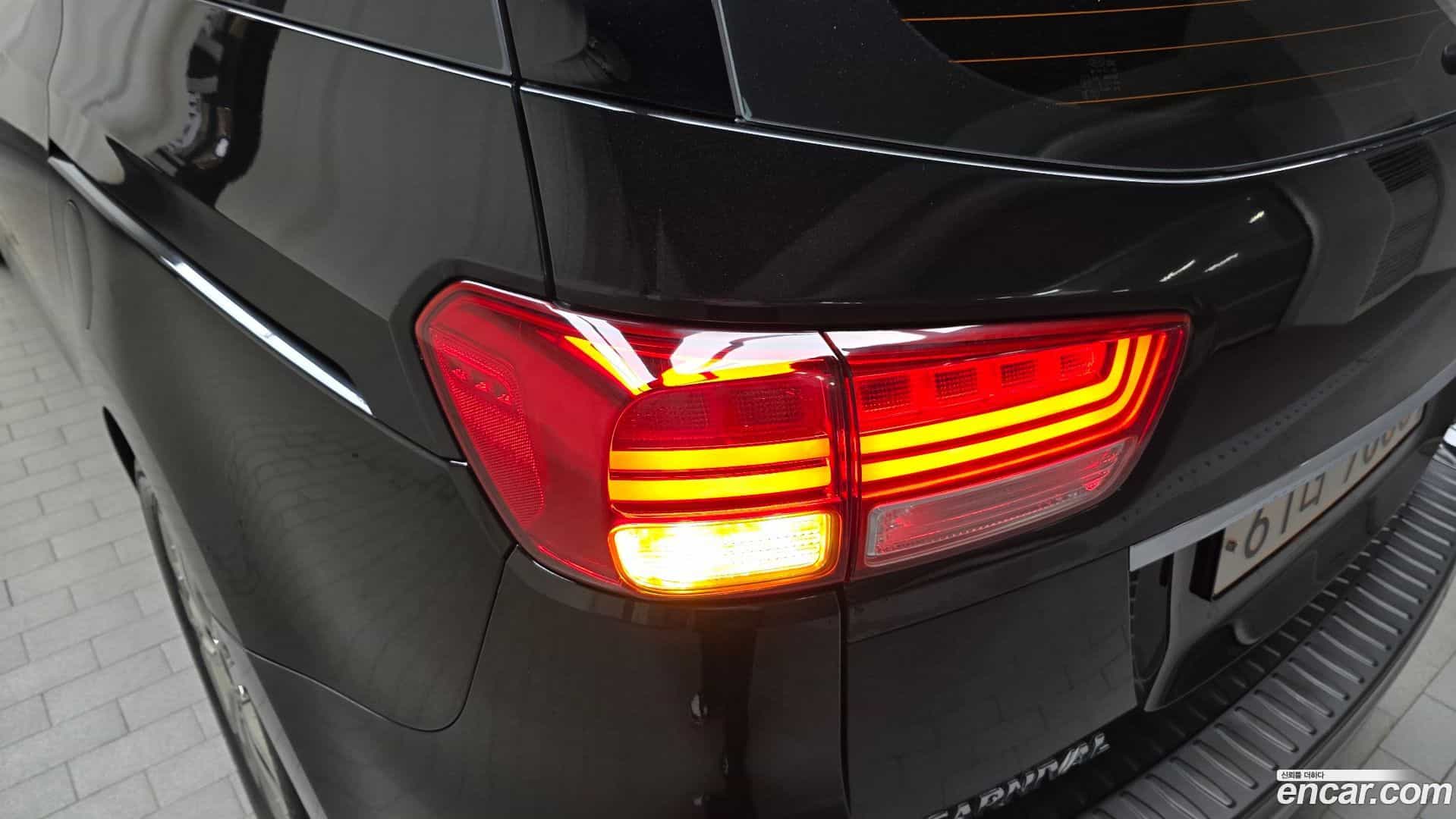 Canival Kia 2015.2-OUTER-033