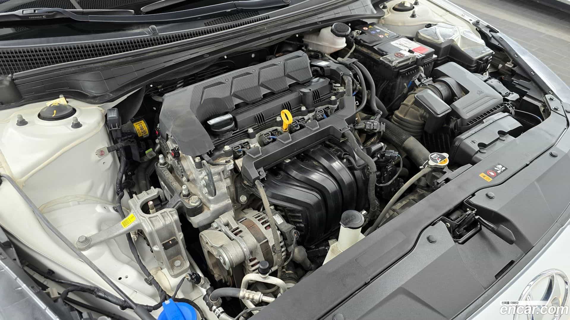AVANTE Hyundai 2021.4-OUTER-006