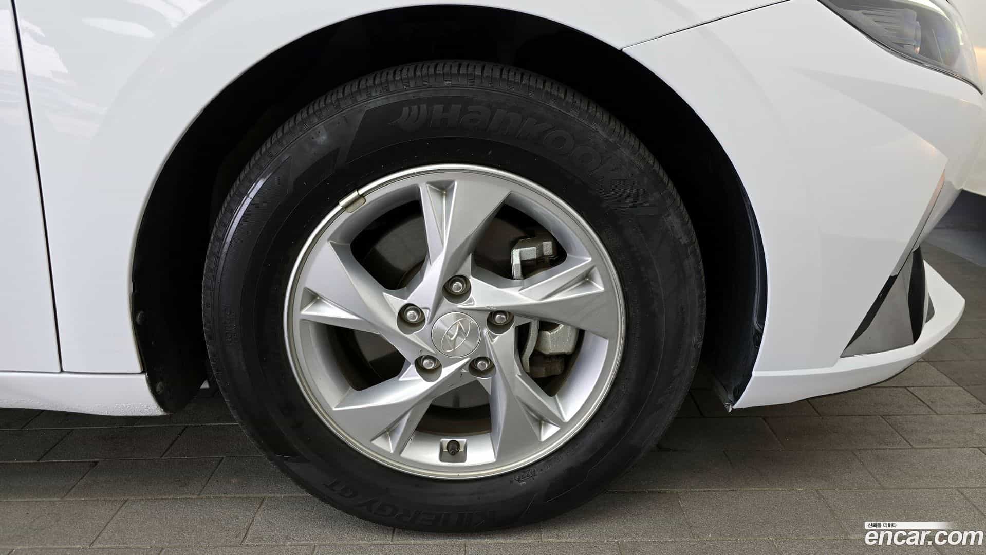 AVANTE Hyundai 2021.4-OUTER-031