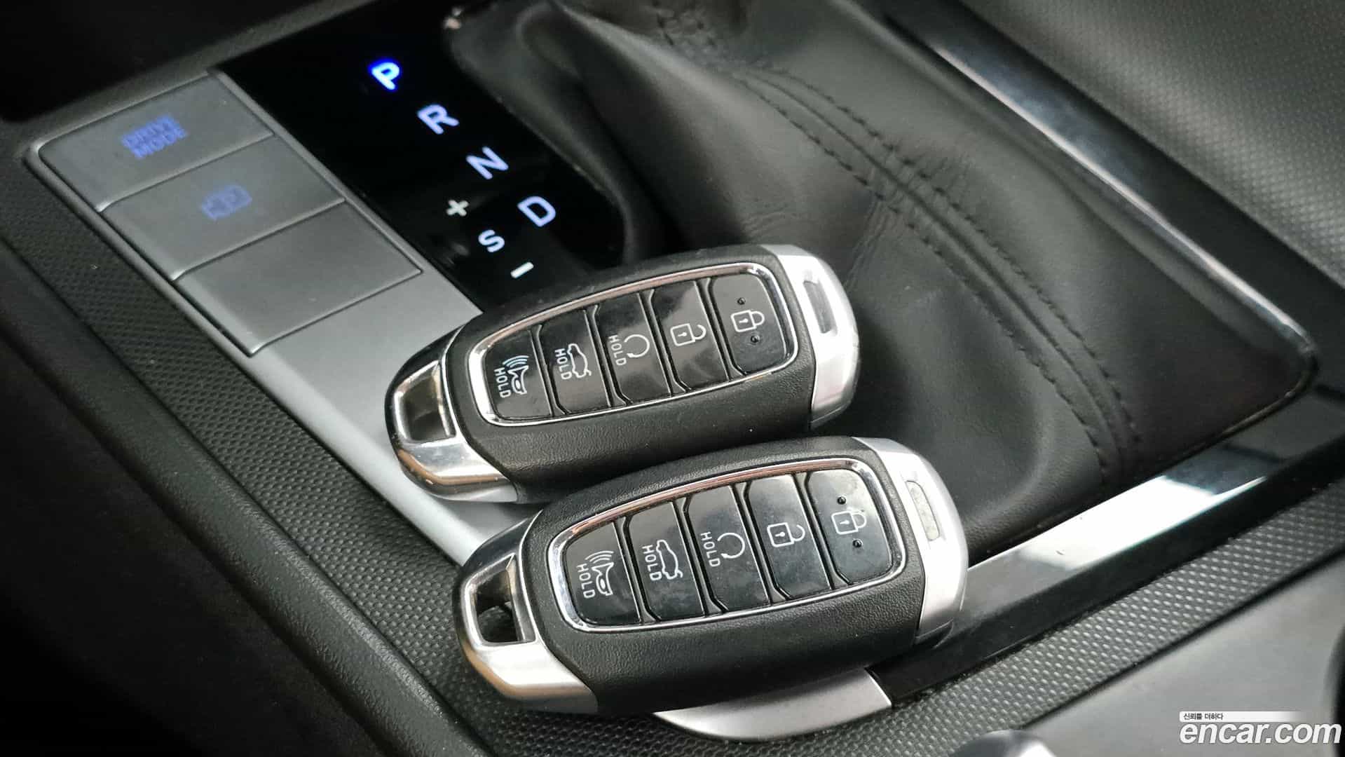 AVANTE Hyundai 2021.4-OPTION-043