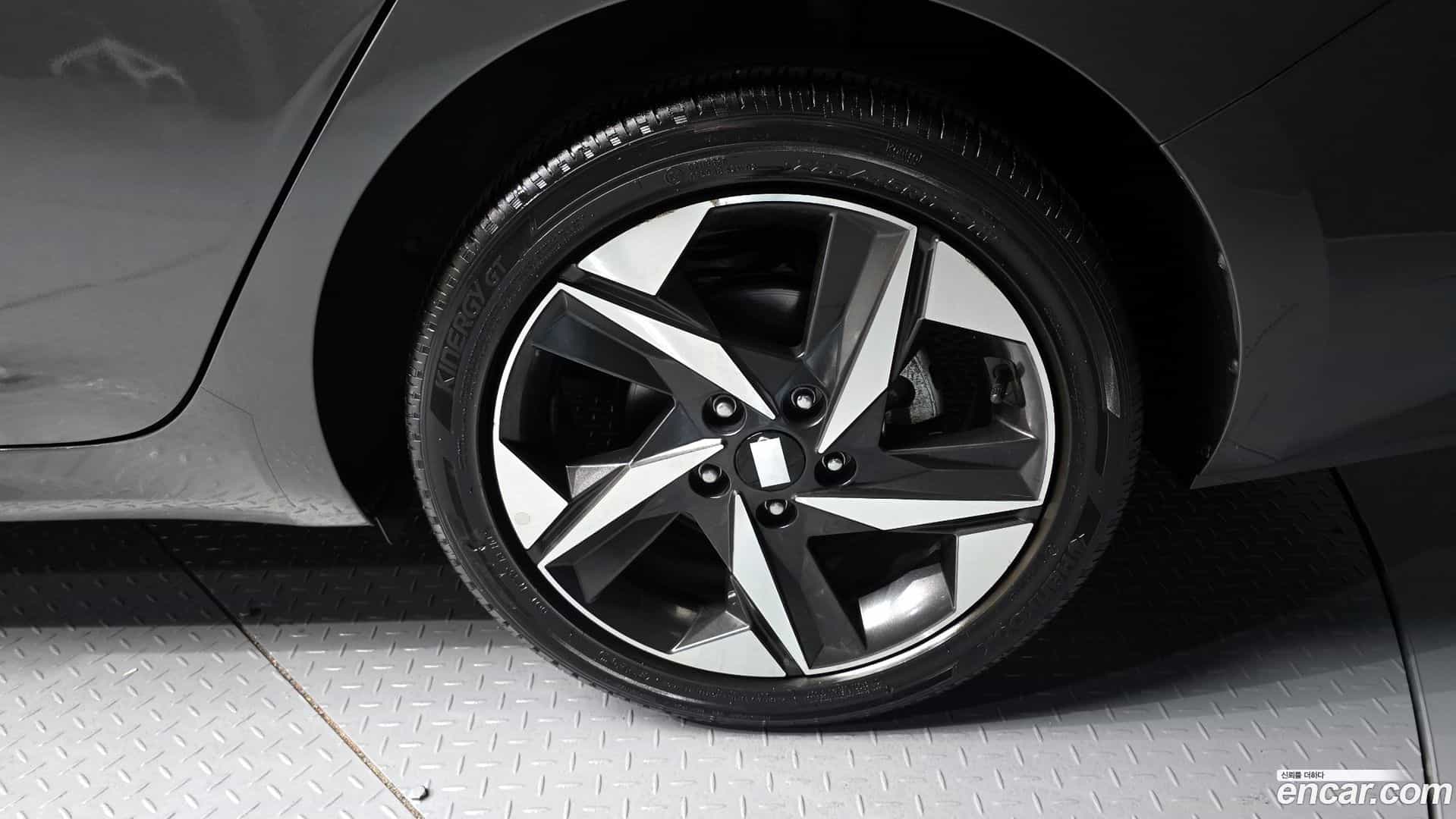 AVANTE Hyundai 2021.3-OUTER-031