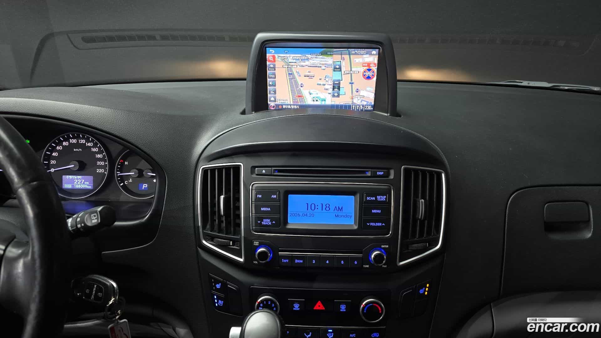 Starex Hyundai 2018.8-OPTION-018