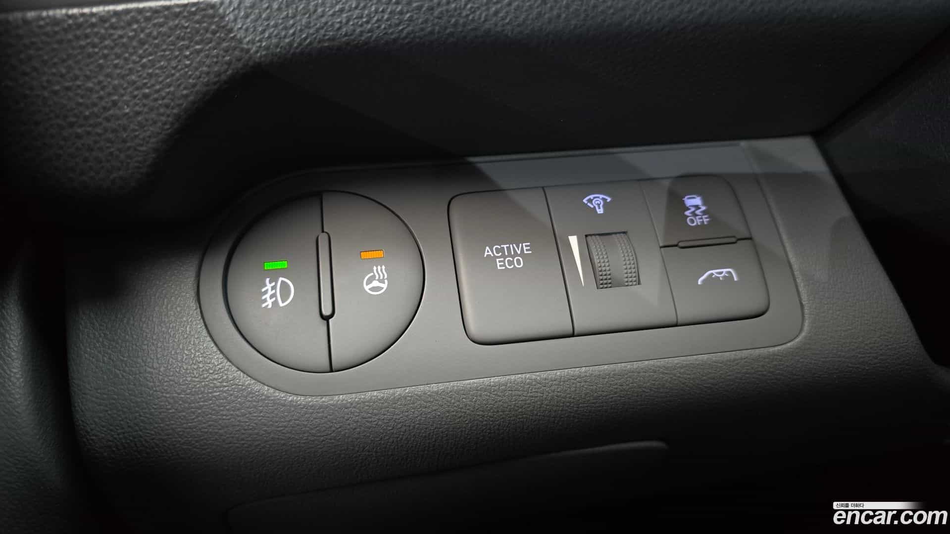 Starex Hyundai 2018.8-OPTION-022