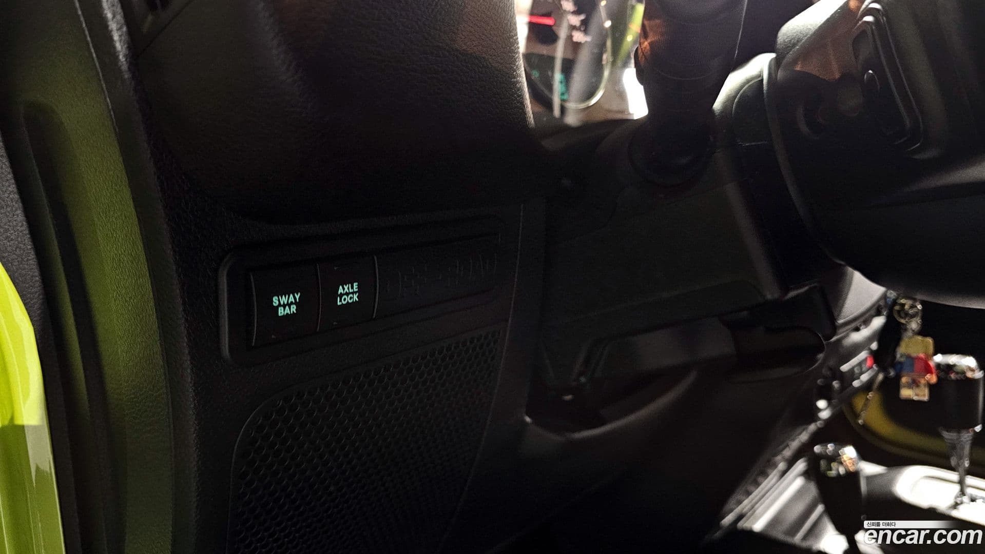 Main__Slider__Photo:Wrangler Jeep 2017.3-13