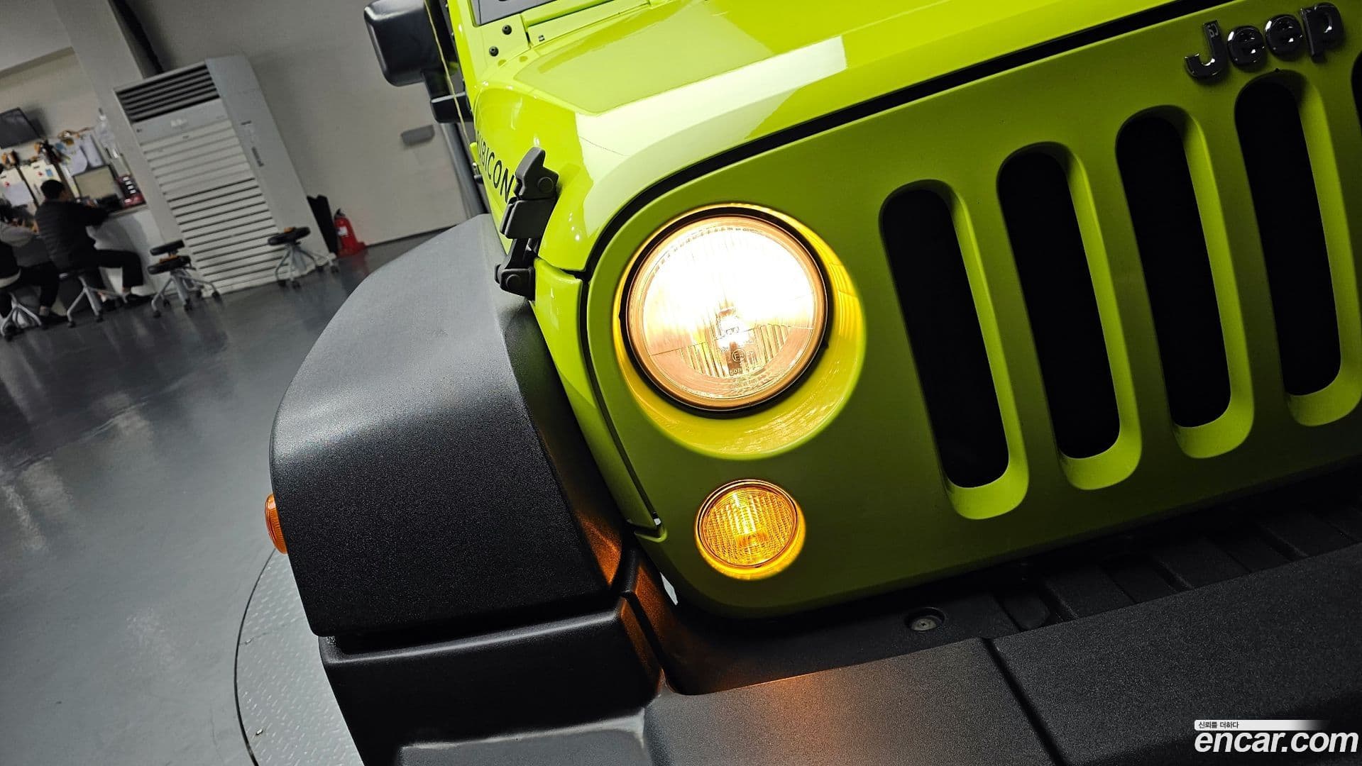 Main__Slider__Photo:Wrangler Jeep 2017.3-21
