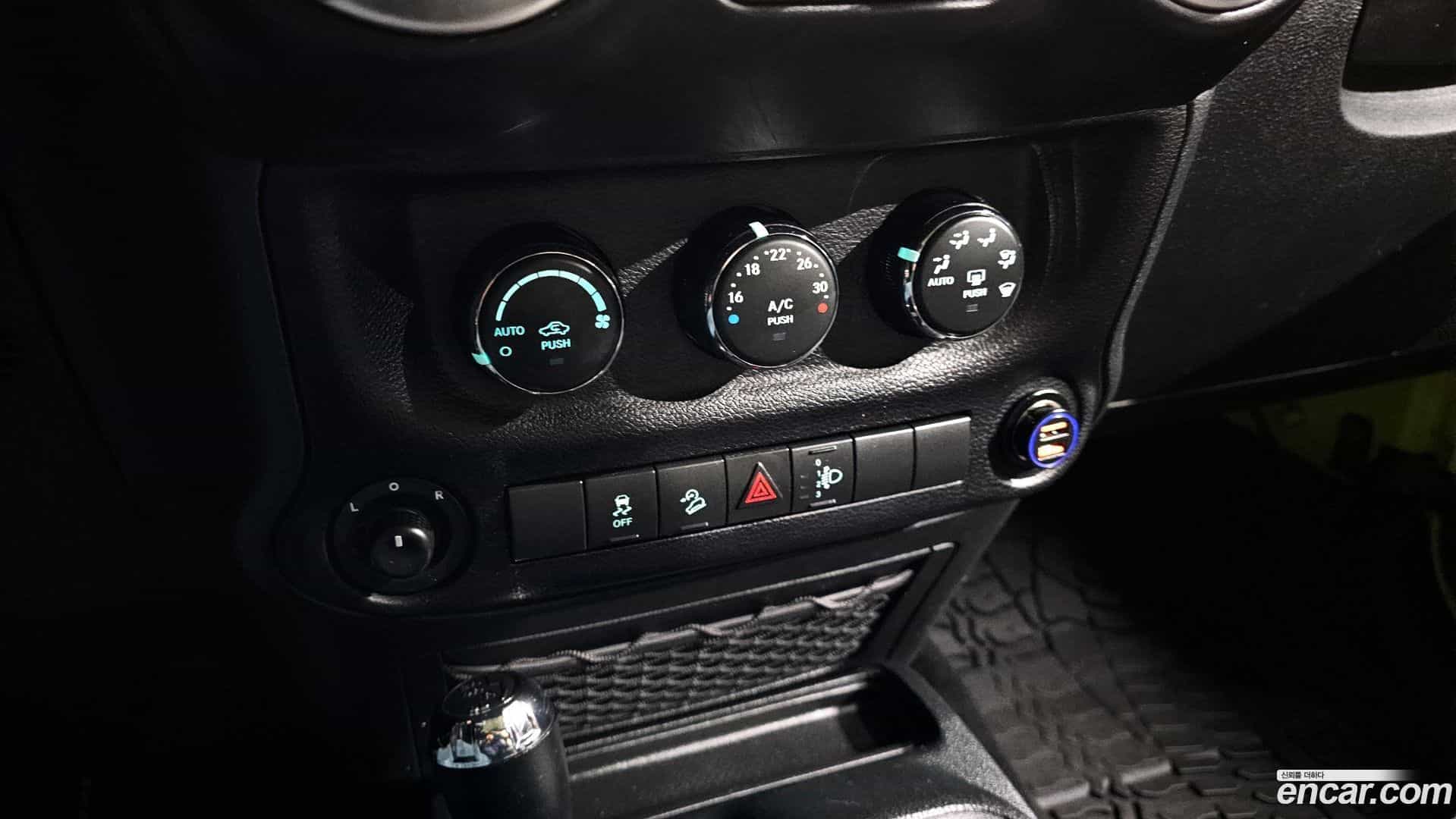 Wrangler Jeep 2017.3-OPTION-045