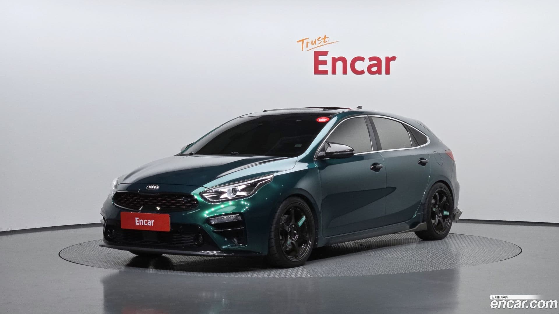 Main__Slider__Photo:K3 Kia 2019.1-0