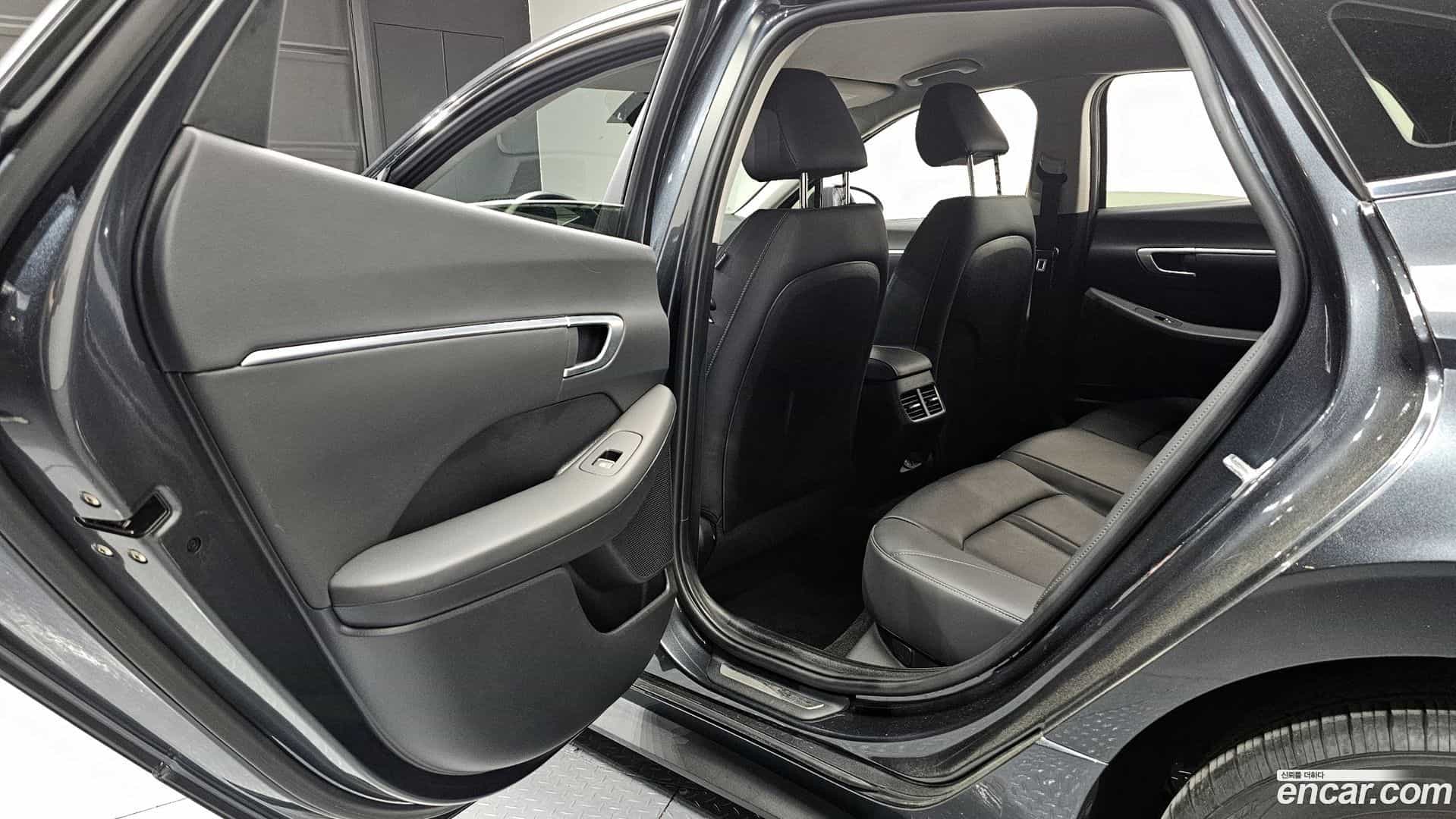 Sonata Hyundai 2020.11-OPTION-016