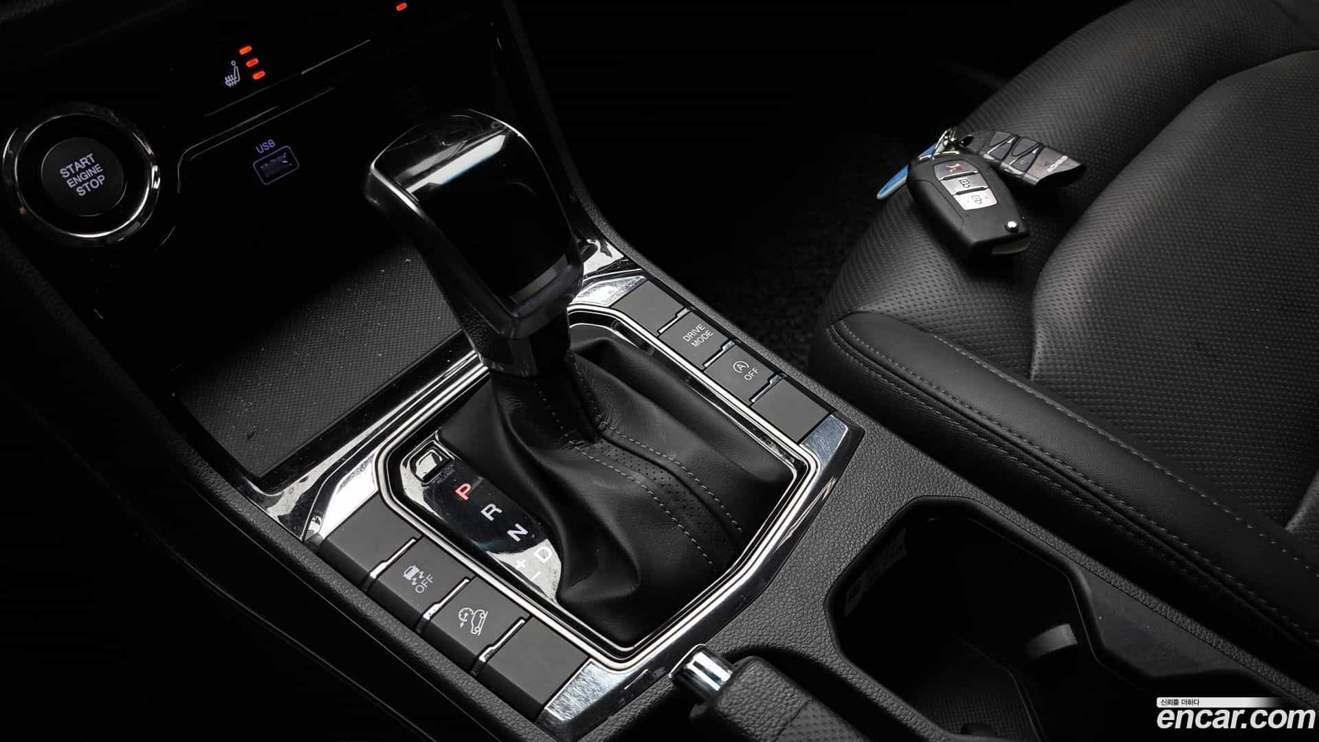 KORANDO KG Mobility 2020.6-INNER-009