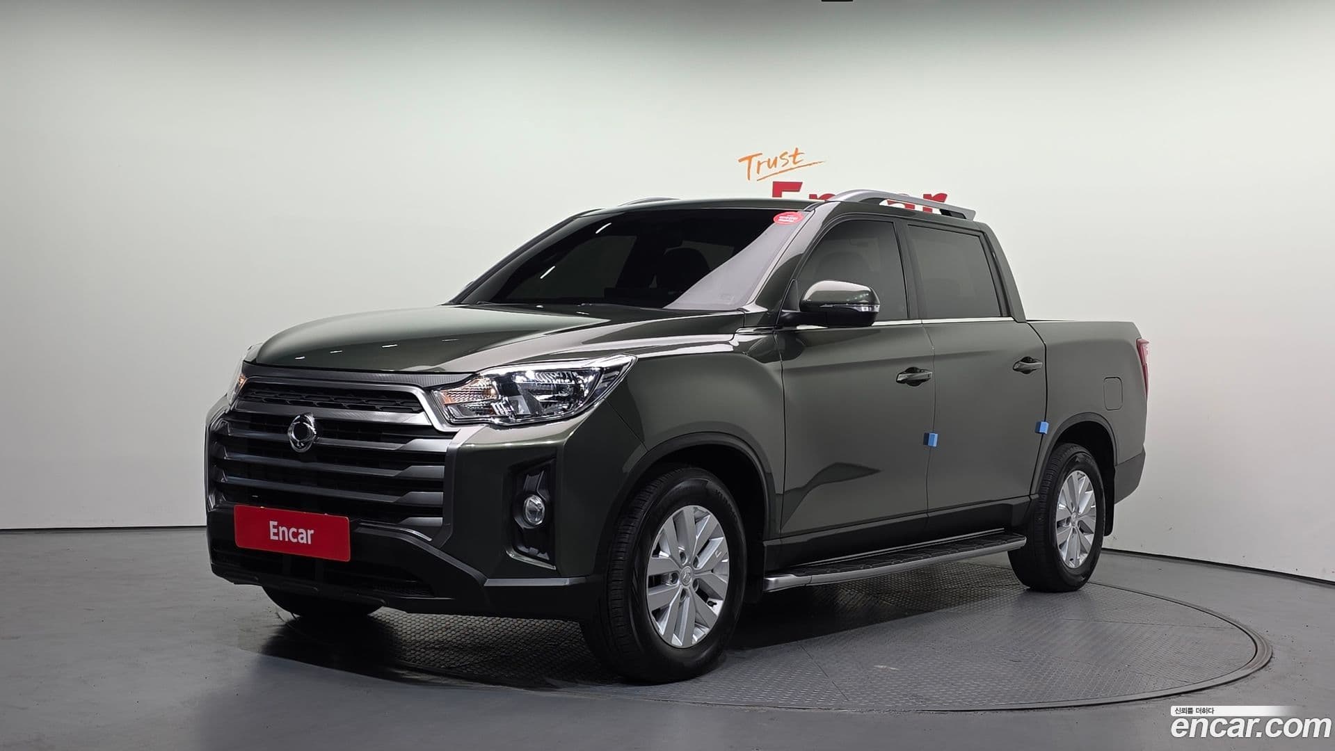 Main__Slider__Photo:Rexton KG Mobility 2023.6-0