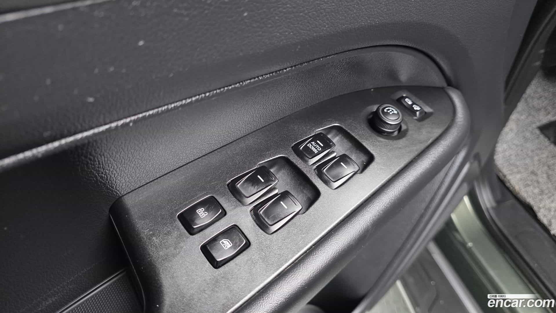 Rexton KG Mobility 2023.6-OPTION-016