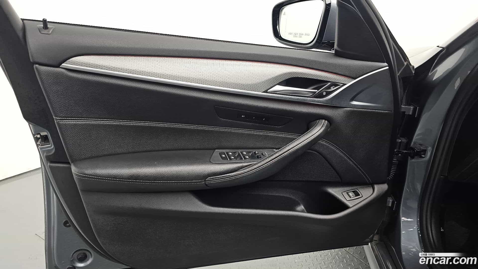 5-Series BMW 2017.9-INNER-034