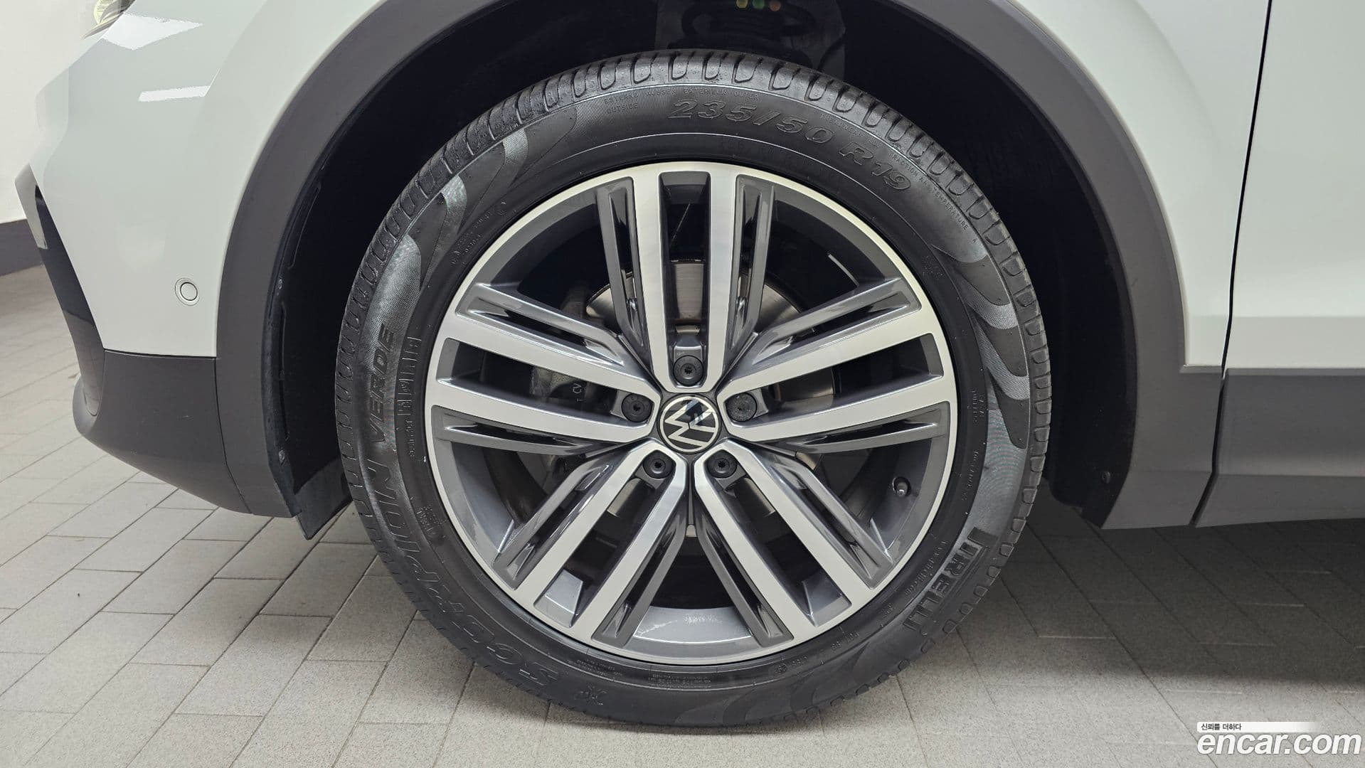 Main__Slider__Photo:Tiguan Volkswagen 2022.2-4