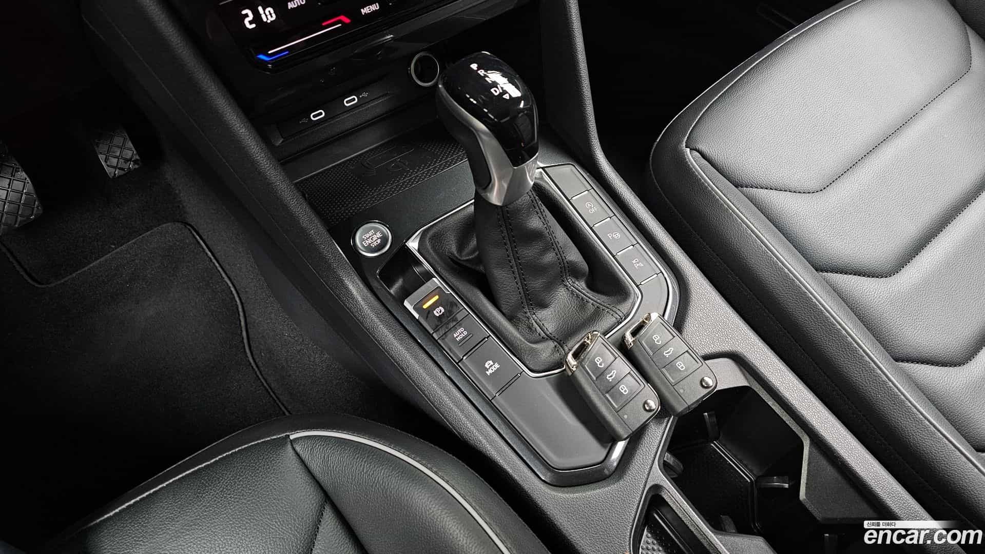 Tiguan Volkswagen 2022.2-INNER-009