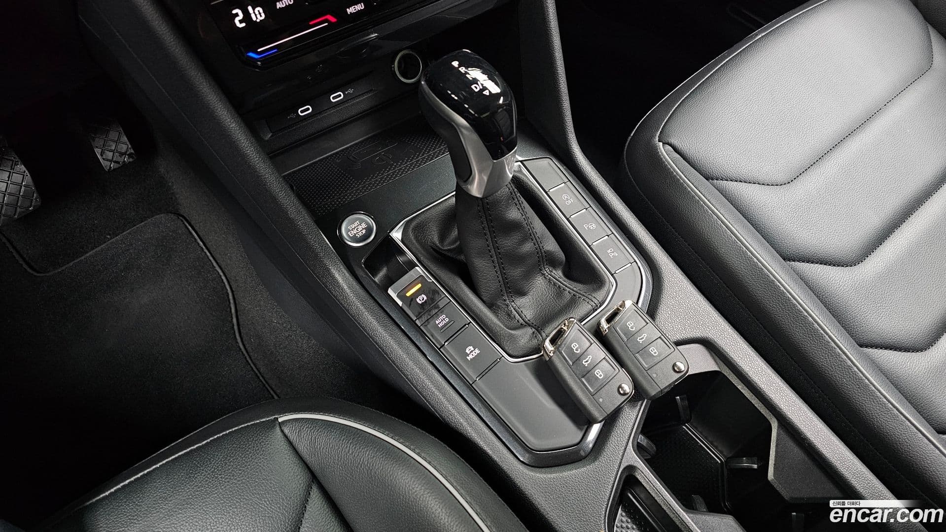 Main__Slider__Photo:Tiguan Volkswagen 2022.2-8