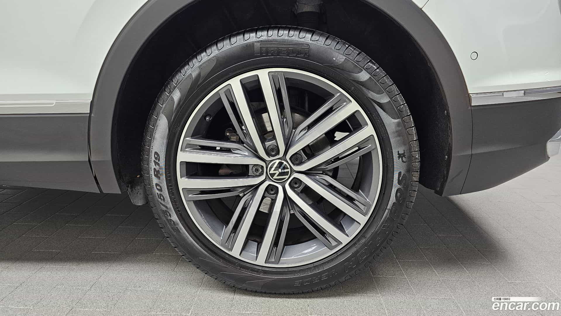 Tiguan Volkswagen 2022.2-OUTER-031