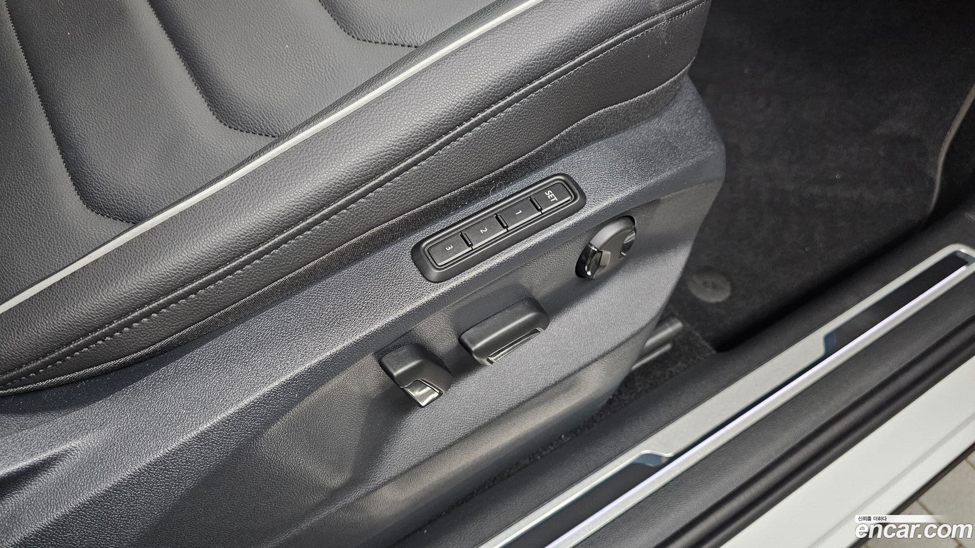 Main__Slider__Photo:Tiguan Volkswagen 2022.2-25