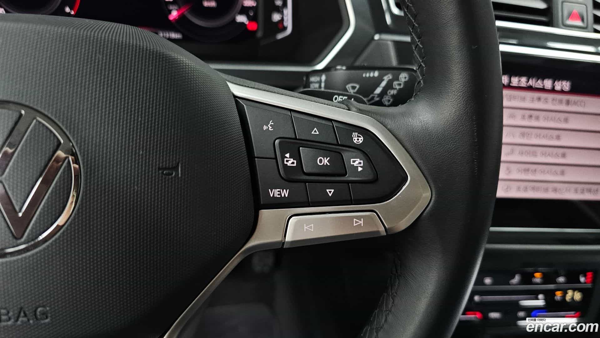 Tiguan Volkswagen 2022.2-OPTION-043
